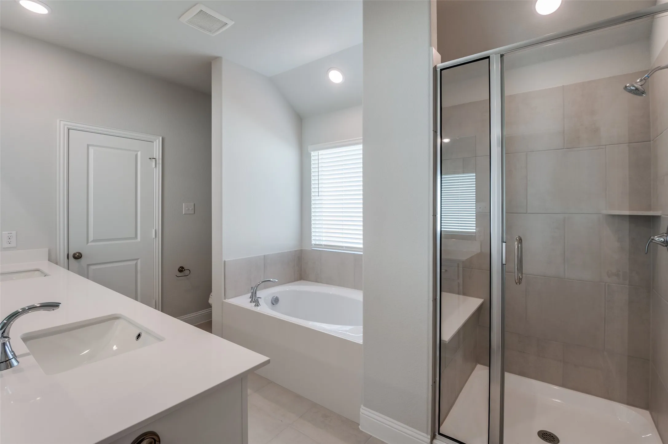 Single Family Residence For Sale in Collin County , 2902 Italia Terrace, Princeton, Texas 75407, 4 Bedroom, 2 Bathroom, 2 Garage spaces, 2,099 Sqft, built in 2024, mls#21396474, Real Estate Agent in Princeton, Homes For Sale in Collin county, Homes For Sale in Princeton, Realtor in Princeton Texas, Real Estate Brokerage Independent Realty Texas, Luminita Cordes Realtor