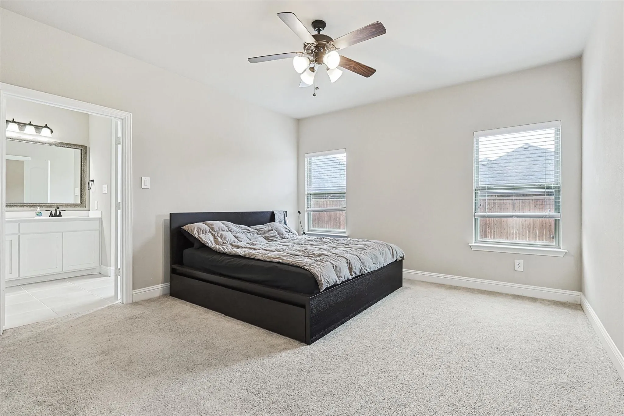 Single Family Residence For Sale in Rockwall County , 537 Oleander Drive, Royse City, Texas 75189, 3 Bedroom, 2 Bathroom, 3 Garage spaces, 1,883 Sqft, built in 2021, mls#21396763, Real Estate Agent in Royse City, Homes For Sale in Rockwall county, Homes For Sale in Royse City, Realtor in Royse City Texas, Real Estate Brokerage Independent Realty Texas, Luminita Cordes Realtor