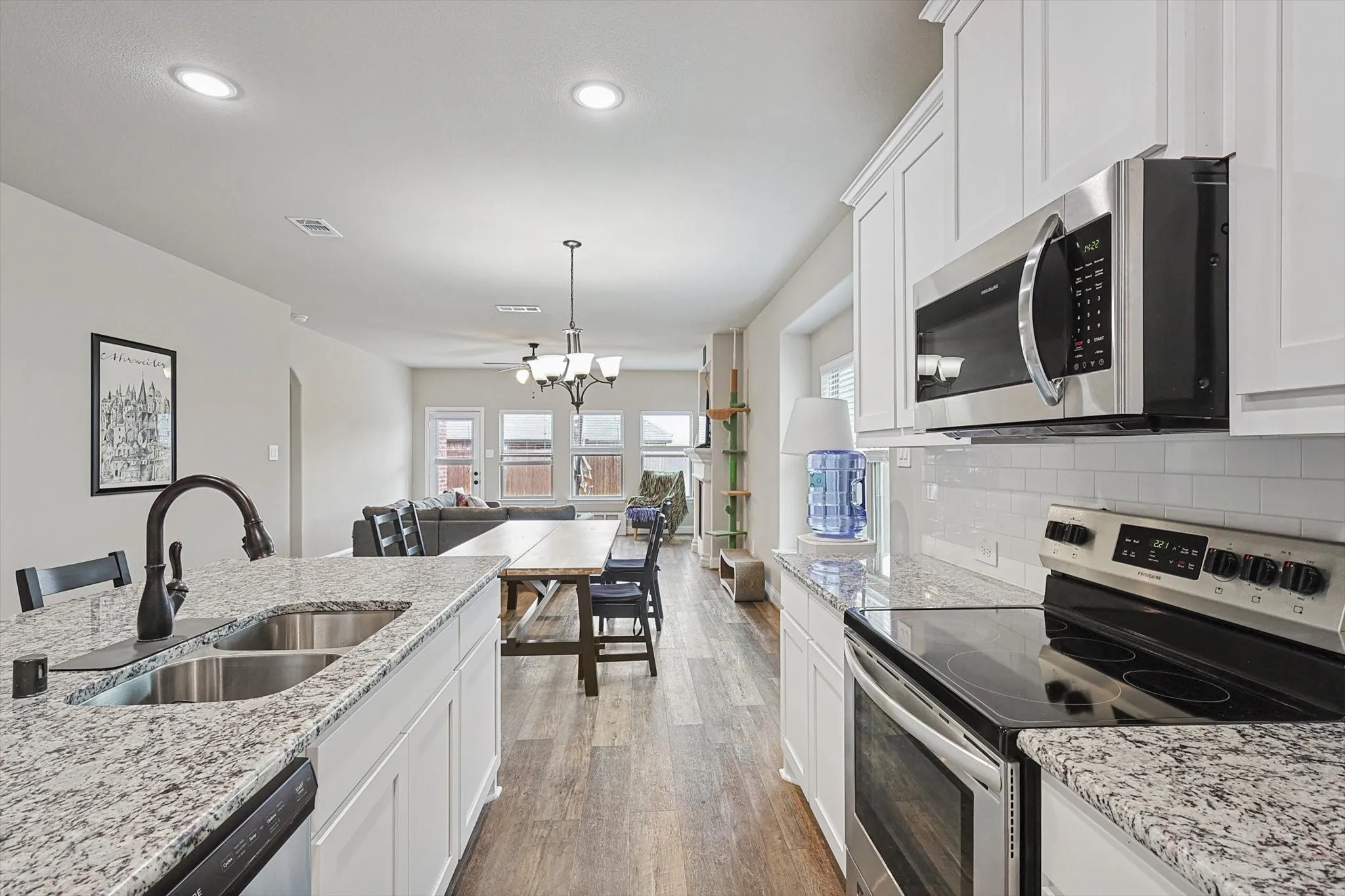 Single Family Residence For Sale in Rockwall County , 537 Oleander Drive, Royse City, Texas 75189, 3 Bedroom, 2 Bathroom, 3 Garage spaces, 1,883 Sqft, built in 2021, mls#21396763, Real Estate Agent in Royse City, Homes For Sale in Rockwall county, Homes For Sale in Royse City, Realtor in Royse City Texas, Real Estate Brokerage Independent Realty Texas, Luminita Cordes Realtor
