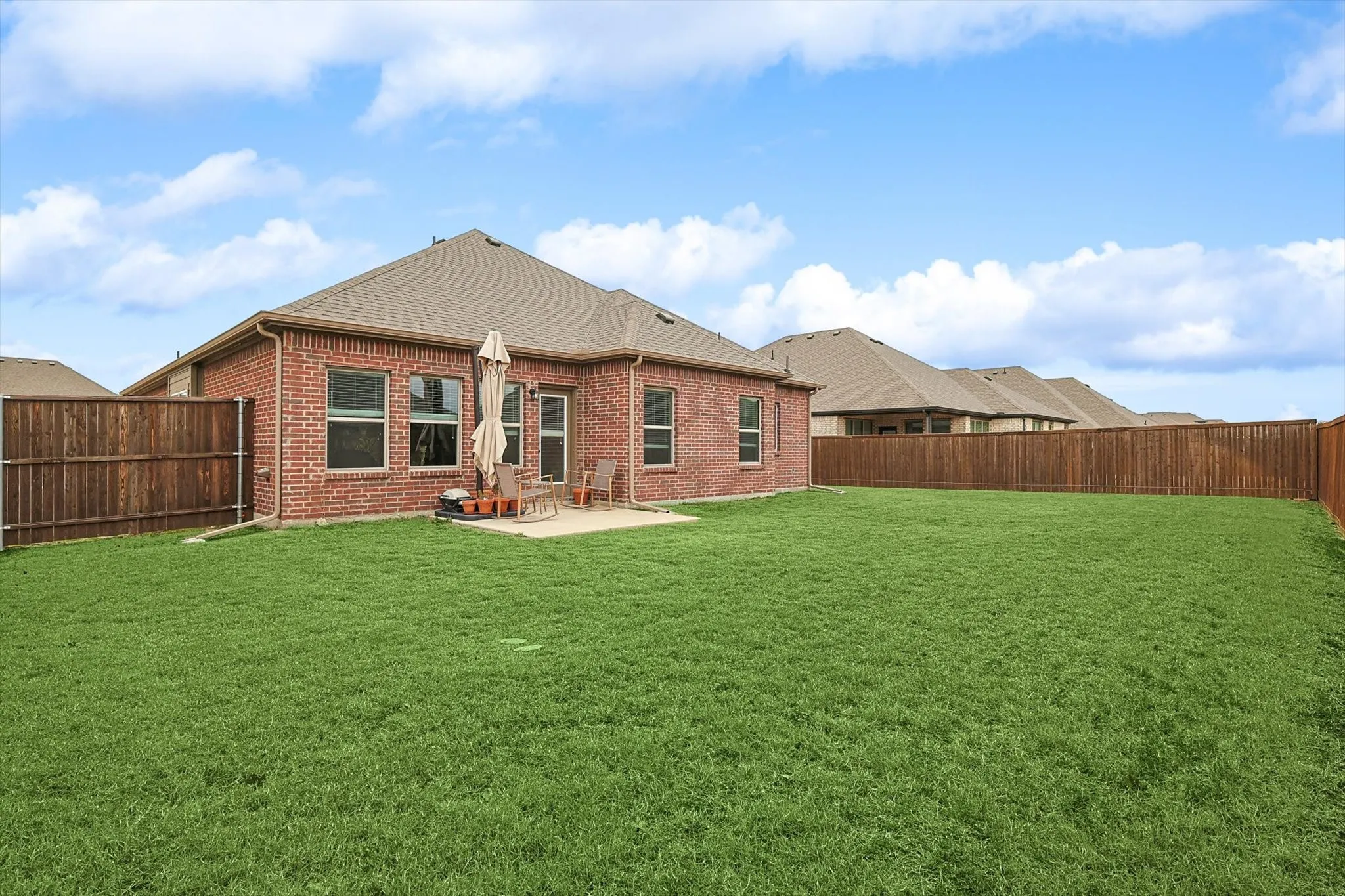 Single Family Residence For Sale in Rockwall County , 537 Oleander Drive, Royse City, Texas 75189, 3 Bedroom, 2 Bathroom, 3 Garage spaces, 1,883 Sqft, built in 2021, mls#21396763, Real Estate Agent in Royse City, Homes For Sale in Rockwall county, Homes For Sale in Royse City, Realtor in Royse City Texas, Real Estate Brokerage Independent Realty Texas, Luminita Cordes Realtor