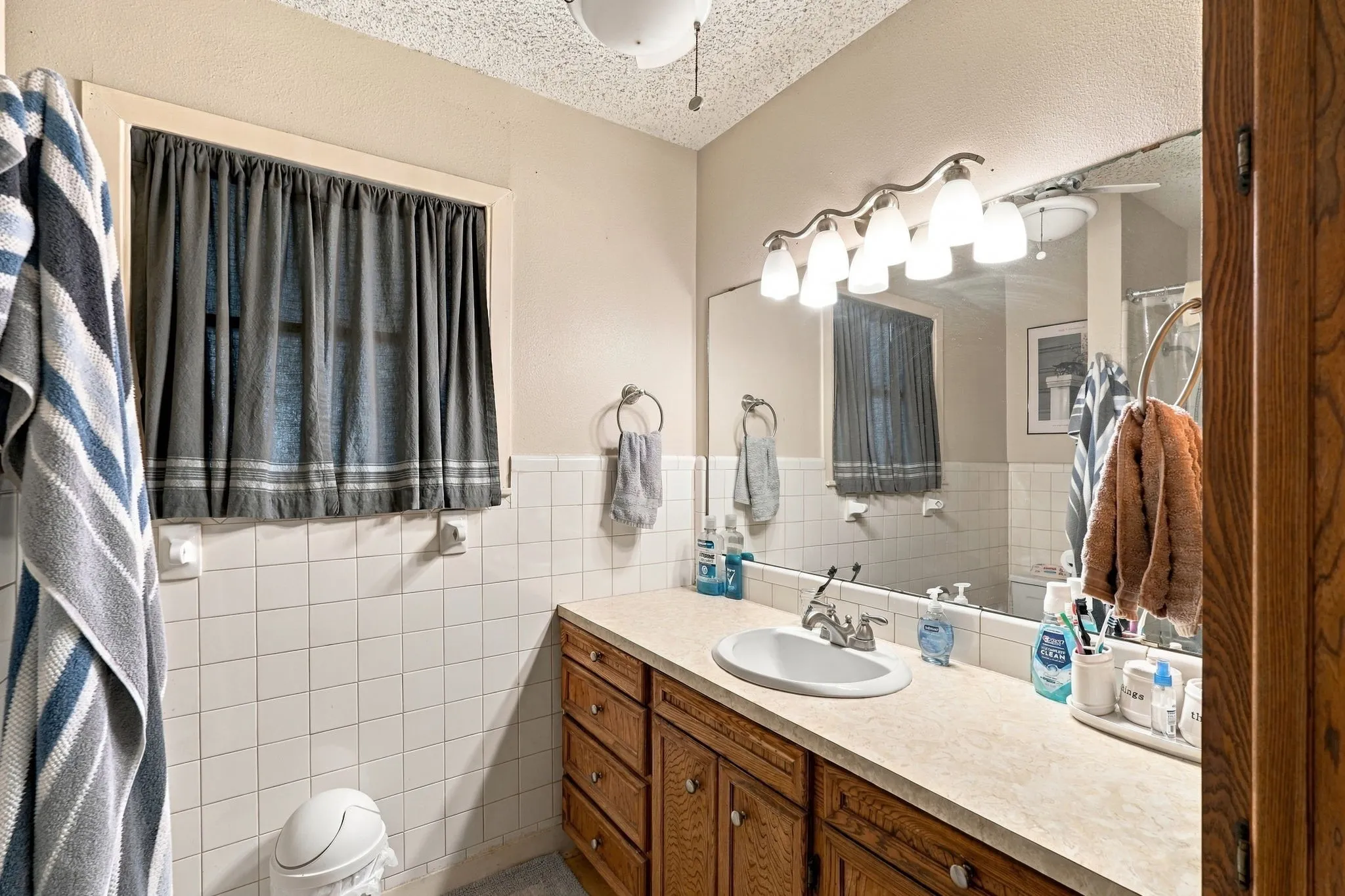 Single Family Residence For Sale in Taylor County , 30 Mill Court, Abilene, Texas 79603, 3 Bedroom, 2 Bathroom, 2 Garage spaces, 1,583 Sqft, built in 1957, mls#21398354, Real Estate Agent in Abilene, Homes For Sale in Taylor county, Homes For Sale in Abilene, Realtor in Abilene Texas, Real Estate Brokerage Independent Realty Texas, Luminita Cordes Realtor
