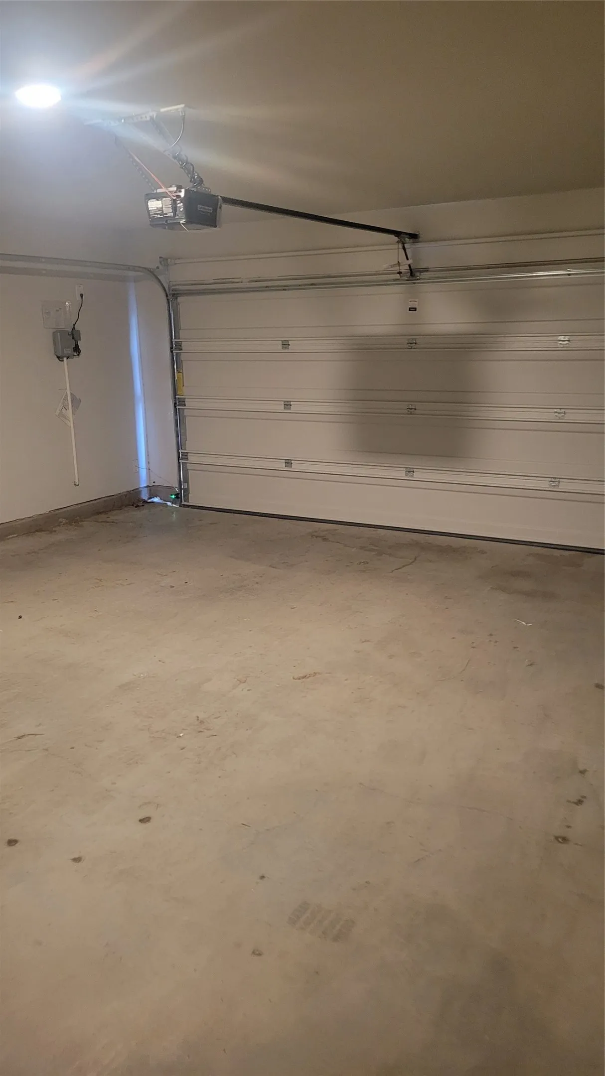 Single Family Residence For Rent in Johnson County , 13491 Stage Coach Lane, Cresson, Texas 76035, 4 Bedroom, 2 Bathroom, 2 Garage spaces, 1,845 Sqft, built in 2024, mls#21398582, Real Estate Agent in Cresson, Homes For Rent in Johnson county, Homes For Rent in Cresson, Realtor in Cresson Texas, Real Estate Brokerage Independent Realty Texas, Luminita Cordes Realtor