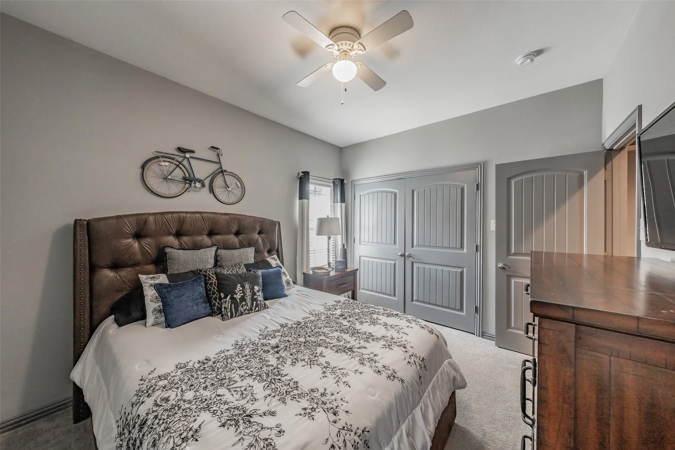 Single Family Residence For Sale in Dallas County , 129 Morris Street, De Soto, Texas 75115, 3 Bedroom, 2 Bathroom, 2 Garage spaces, 1,487 Sqft, built in 2019, mls#21398499, Real Estate Agent in De Soto, Homes For Sale in Dallas county, Homes For Sale in De Soto, Realtor in De Soto Texas, Real Estate Brokerage Independent Realty Texas, Luminita Cordes Realtor