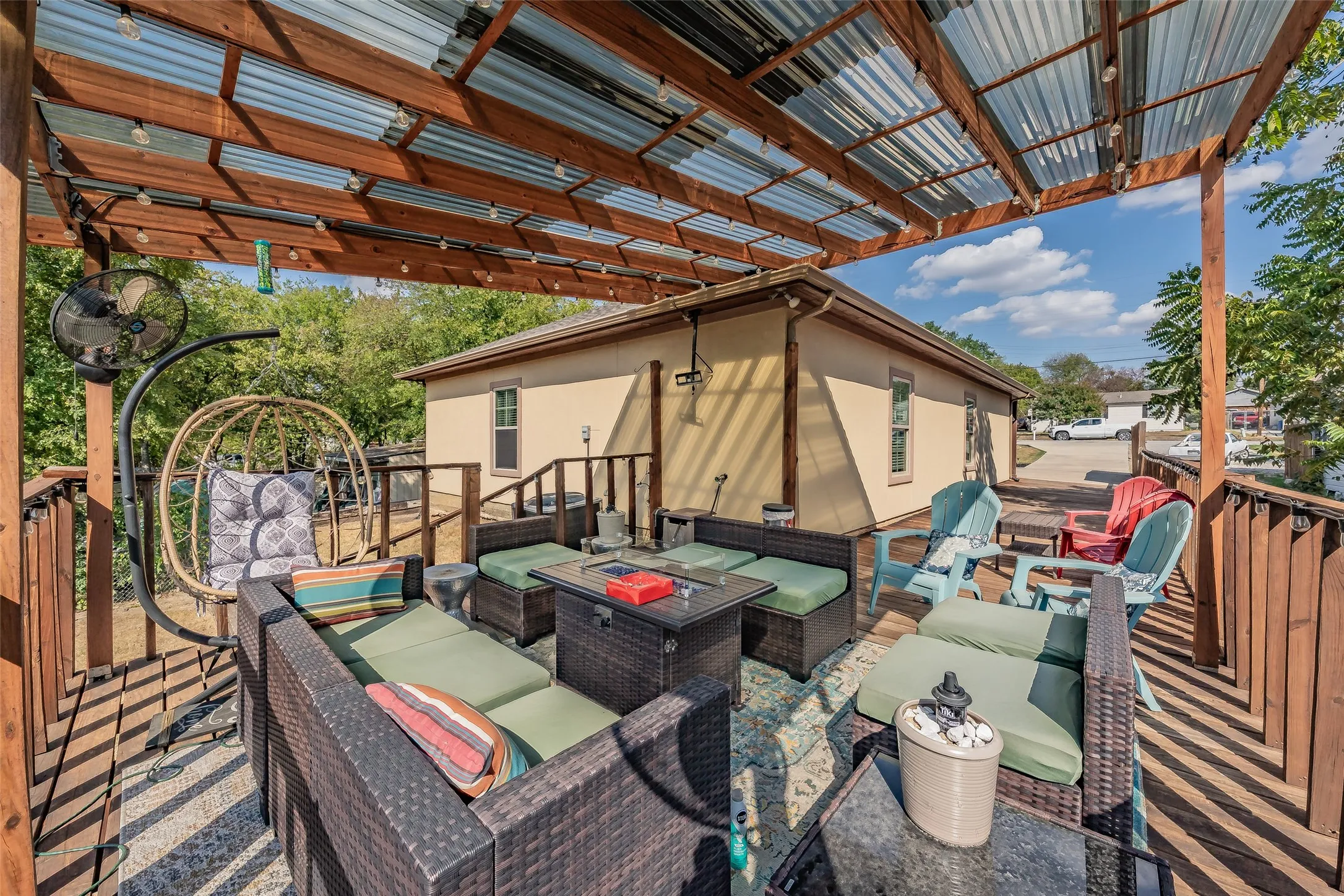 Single Family Residence For Sale in Dallas County , 129 Morris Street, De Soto, Texas 75115, 3 Bedroom, 2 Bathroom, 2 Garage spaces, 1,487 Sqft, built in 2019, mls#21398499, Real Estate Agent in De Soto, Homes For Sale in Dallas county, Homes For Sale in De Soto, Realtor in De Soto Texas, Real Estate Brokerage Independent Realty Texas, Luminita Cordes Realtor