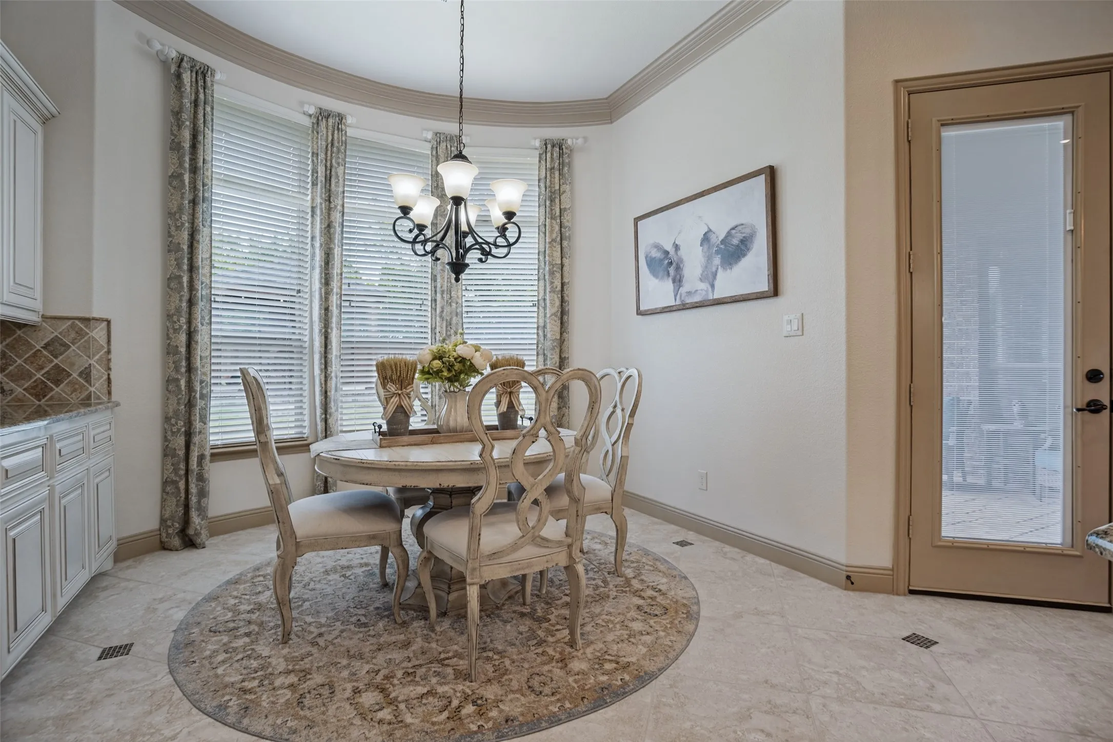 Single Family Residence For Sale in Collin County , 321 Berkshire Court, Prosper, Texas 75078, 3 Bedroom, 3 Bathroom, 3 Garage spaces, 2,671 Sqft, built in 2016, mls#21398549, Real Estate Agent in Prosper, Homes For Sale in Collin county, Homes For Sale in Prosper, Realtor in Prosper Texas, Real Estate Brokerage Independent Realty Texas, Luminita Cordes Realtor