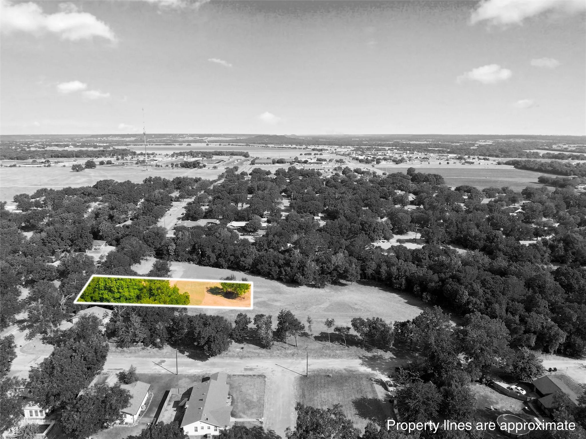 Improved Land For Sale in Bosque County , 305 N Avenue Q, Clifton, Texas 76634, 0, 0, Garage spaces, 0 Sqft, built in 0, mls#21384345, Real Estate Agent in Clifton, Homes For Sale in Bosque county, Homes For Sale in Clifton, Realtor in Clifton Texas, Real Estate Brokerage Independent Realty Texas, Luminita Cordes Realtor