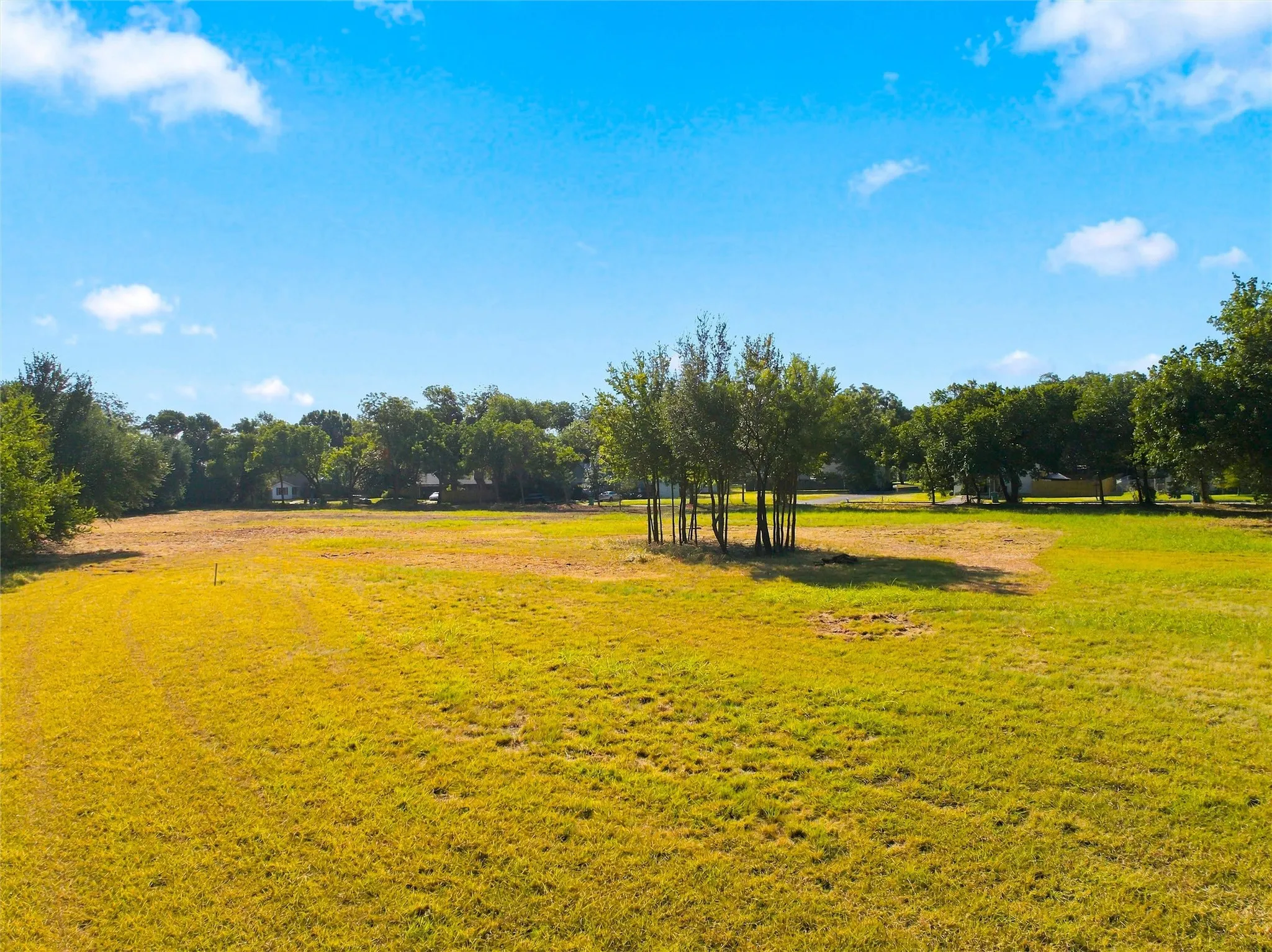 Improved Land For Sale in Bosque County , 305 N Avenue Q, Clifton, Texas 76634, 0, 0, Garage spaces, 0 Sqft, built in 0, mls#21384345, Real Estate Agent in Clifton, Homes For Sale in Bosque county, Homes For Sale in Clifton, Realtor in Clifton Texas, Real Estate Brokerage Independent Realty Texas, Luminita Cordes Realtor