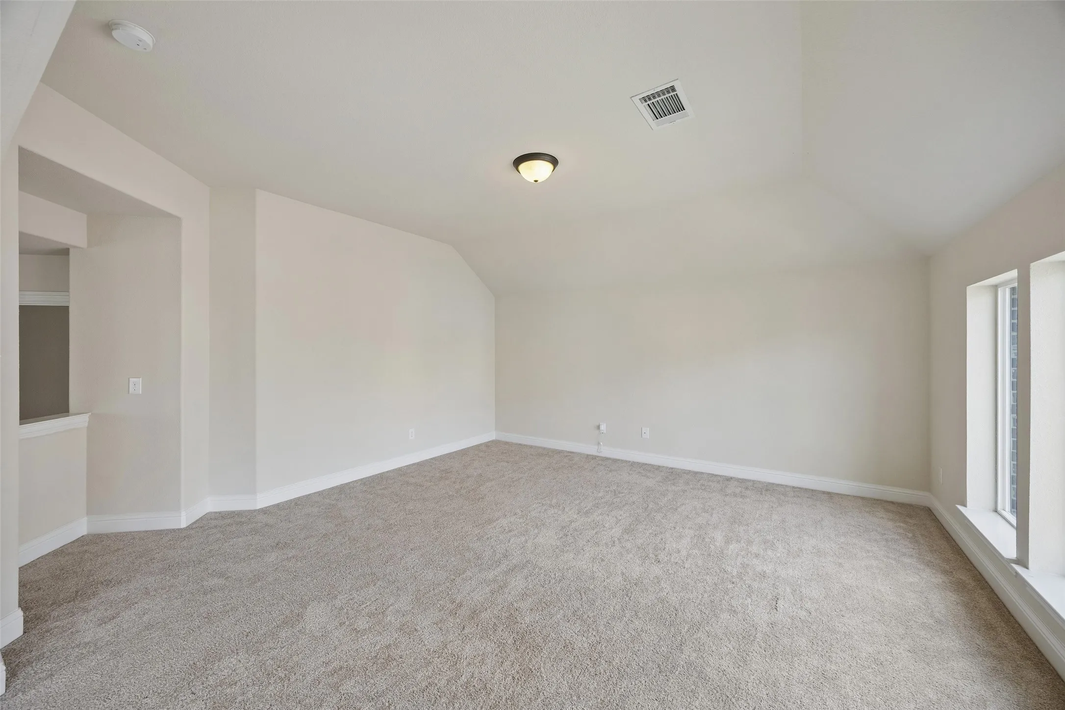 Single Family Residence For Sale in Collin County , 3537 Acropolis Way, Plano, Texas 75074, 6 Bedroom, 5 Bathroom, 2 Garage spaces, 4,169 Sqft, built in 2015, mls#21398561, Real Estate Agent in Plano, Homes For Sale in Collin county, Homes For Sale in Plano, Realtor in Plano Texas, Real Estate Brokerage Independent Realty Texas, Luminita Cordes Realtor