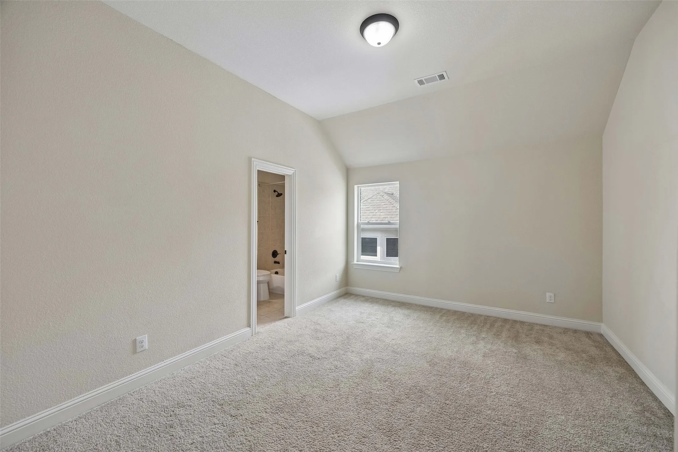 Single Family Residence For Sale in Collin County , 3537 Acropolis Way, Plano, Texas 75074, 6 Bedroom, 5 Bathroom, 2 Garage spaces, 4,169 Sqft, built in 2015, mls#21398561, Real Estate Agent in Plano, Homes For Sale in Collin county, Homes For Sale in Plano, Realtor in Plano Texas, Real Estate Brokerage Independent Realty Texas, Luminita Cordes Realtor