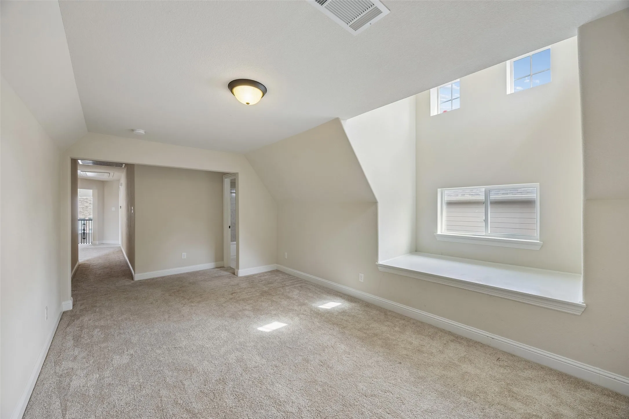 Single Family Residence For Sale in Collin County , 3537 Acropolis Way, Plano, Texas 75074, 6 Bedroom, 5 Bathroom, 2 Garage spaces, 4,169 Sqft, built in 2015, mls#21398561, Real Estate Agent in Plano, Homes For Sale in Collin county, Homes For Sale in Plano, Realtor in Plano Texas, Real Estate Brokerage Independent Realty Texas, Luminita Cordes Realtor