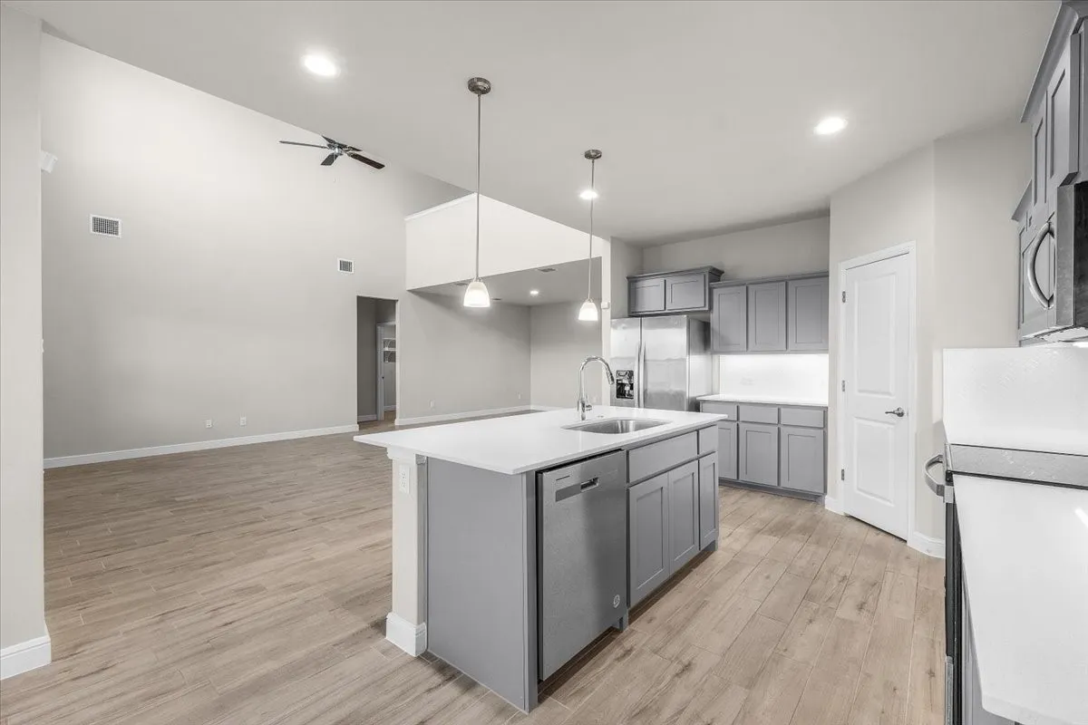 Single Family Residence For Sale in Johnson County , 344 Valentine Court, Burleson, Texas 76028, 4 Bedroom, 3 Bathroom, 2 Garage spaces, 3,057 Sqft, built in 2023, mls#21387769, Real Estate Agent in Burleson, Homes For Sale in Johnson county, Homes For Sale in Burleson, Realtor in Burleson Texas, Real Estate Brokerage Independent Realty Texas, Luminita Cordes Realtor