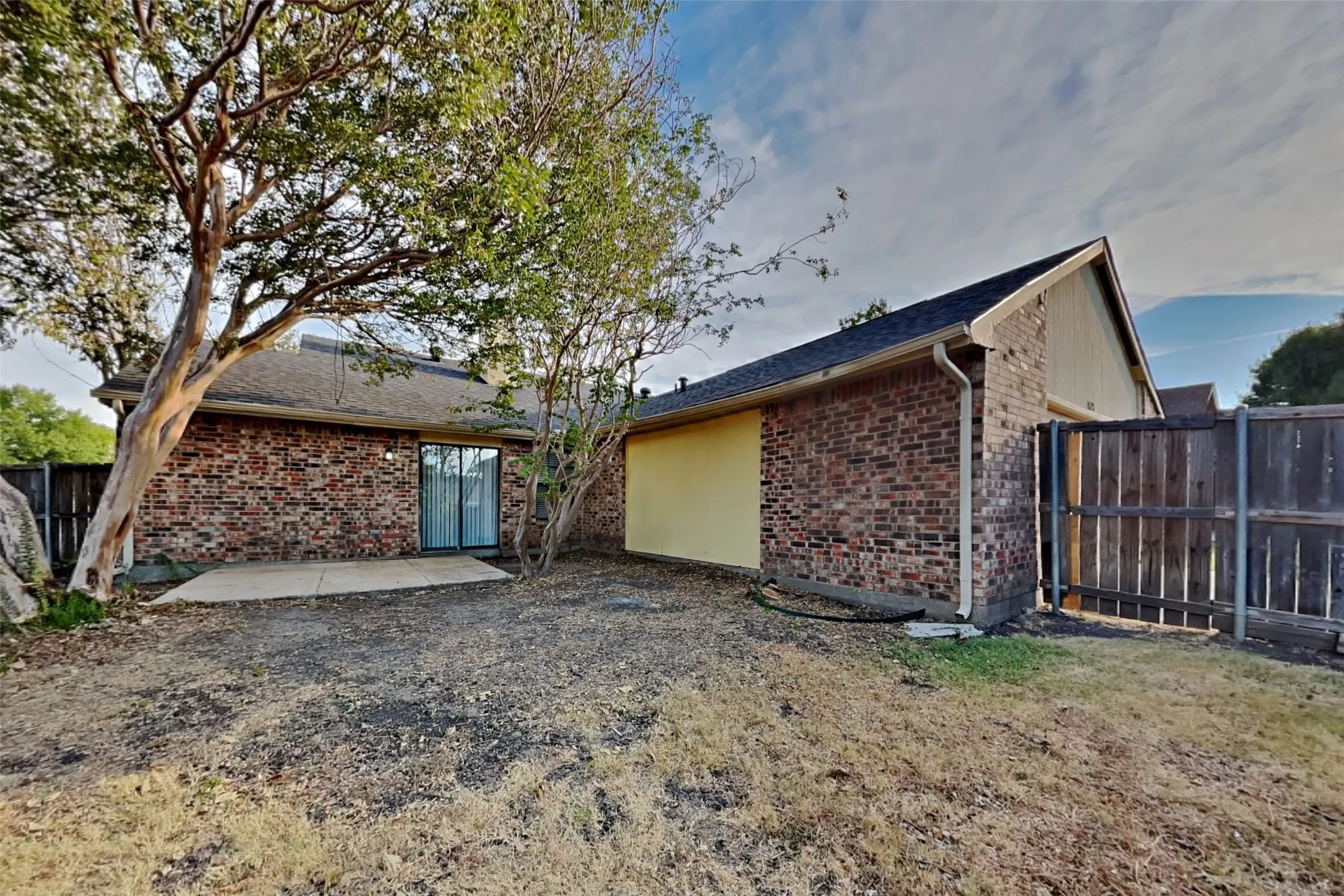 Single Family Residence For Rent in Collin County , 1528 Jabbet Drive, Plano, Texas 75025, 3 Bedroom, 2 Bathroom, 2 Garage spaces, 1,645 Sqft, built in 1984, mls#21398634, Real Estate Agent in Plano, Homes For Rent in Collin county, Homes For Rent in Plano, Realtor in Plano Texas, Real Estate Brokerage Independent Realty Texas, Luminita Cordes Realtor