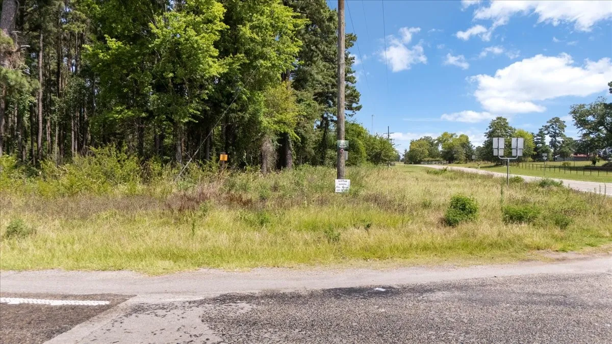 Unimproved Land For Sale in Upshur County , Tract 4 FM 1002, Big Sandy, Texas 75755, 0, 0, Garage spaces, 0 Sqft, built in 0, mls#21398642, Real Estate Agent in Big Sandy, Homes For Sale in Upshur county, Homes For Sale in Big Sandy, Realtor in Big Sandy Texas, Real Estate Brokerage Independent Realty Texas, Luminita Cordes Realtor