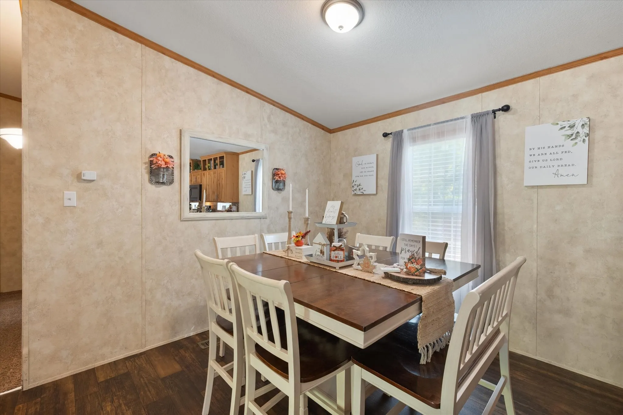 Mobile Home For Sale in Henderson County , 110 Wooded Creek Drive, Athens, Texas 75751, 4 Bedroom, 2 Bathroom, Garage spaces, 1,792 Sqft, built in 2016, mls#21398110, Real Estate Agent in Athens, Homes For Sale in Henderson county, Homes For Sale in Athens, Realtor in Athens Texas, Real Estate Brokerage Independent Realty Texas, Luminita Cordes Realtor