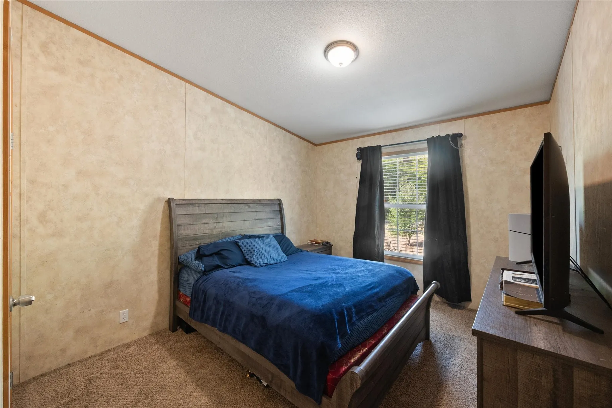 Mobile Home For Sale in Henderson County , 110 Wooded Creek Drive, Athens, Texas 75751, 4 Bedroom, 2 Bathroom, Garage spaces, 1,792 Sqft, built in 2016, mls#21398110, Real Estate Agent in Athens, Homes For Sale in Henderson county, Homes For Sale in Athens, Realtor in Athens Texas, Real Estate Brokerage Independent Realty Texas, Luminita Cordes Realtor