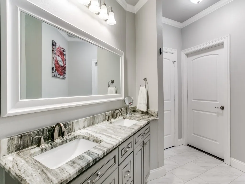 Single Family Residence For Rent in Tarrant County , 507 E Dallas Road, Grapevine, Texas 76051, 3 Bedroom, 3 Bathroom, Garage spaces, 1,832 Sqft, built in 1960, mls#21398531, Real Estate Agent in Grapevine, Homes For Rent in Tarrant county, Homes For Rent in Grapevine, Realtor in Grapevine Texas, Real Estate Brokerage Independent Realty Texas, Luminita Cordes Realtor