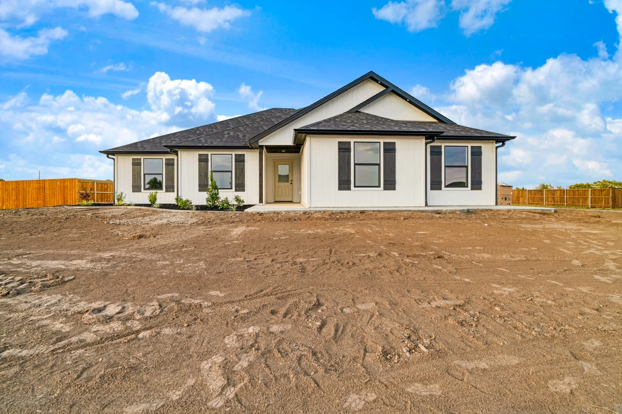 Single Family Residence For Sale in Lamar County , 27 Private Road 33039, Brookston, Texas 75421, 3 Bedroom, 2 Bathroom, 2 Garage spaces, 2,000 Sqft, built in 2026, mls#21398502, Real Estate Agent in Brookston, Homes For Sale in Lamar county, Homes For Sale in Brookston, Realtor in Brookston Texas, Real Estate Brokerage Independent Realty Texas, Luminita Cordes Realtor