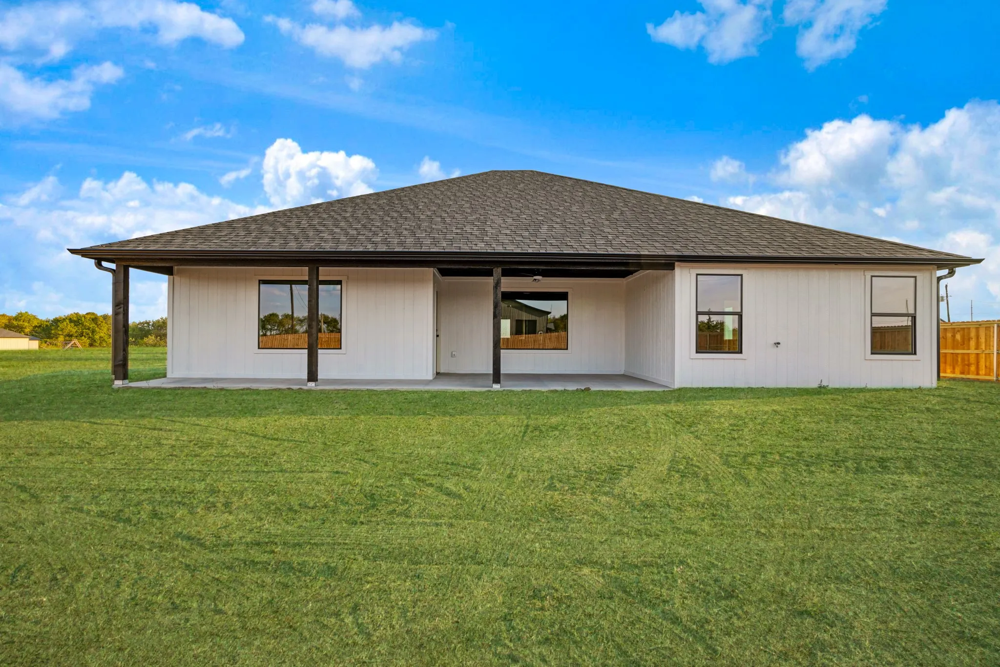 Single Family Residence For Sale in Lamar County , 27 Private Road 33039, Brookston, Texas 75421, 3 Bedroom, 2 Bathroom, 2 Garage spaces, 2,000 Sqft, built in 2026, mls#21398502, Real Estate Agent in Brookston, Homes For Sale in Lamar county, Homes For Sale in Brookston, Realtor in Brookston Texas, Real Estate Brokerage Independent Realty Texas, Luminita Cordes Realtor