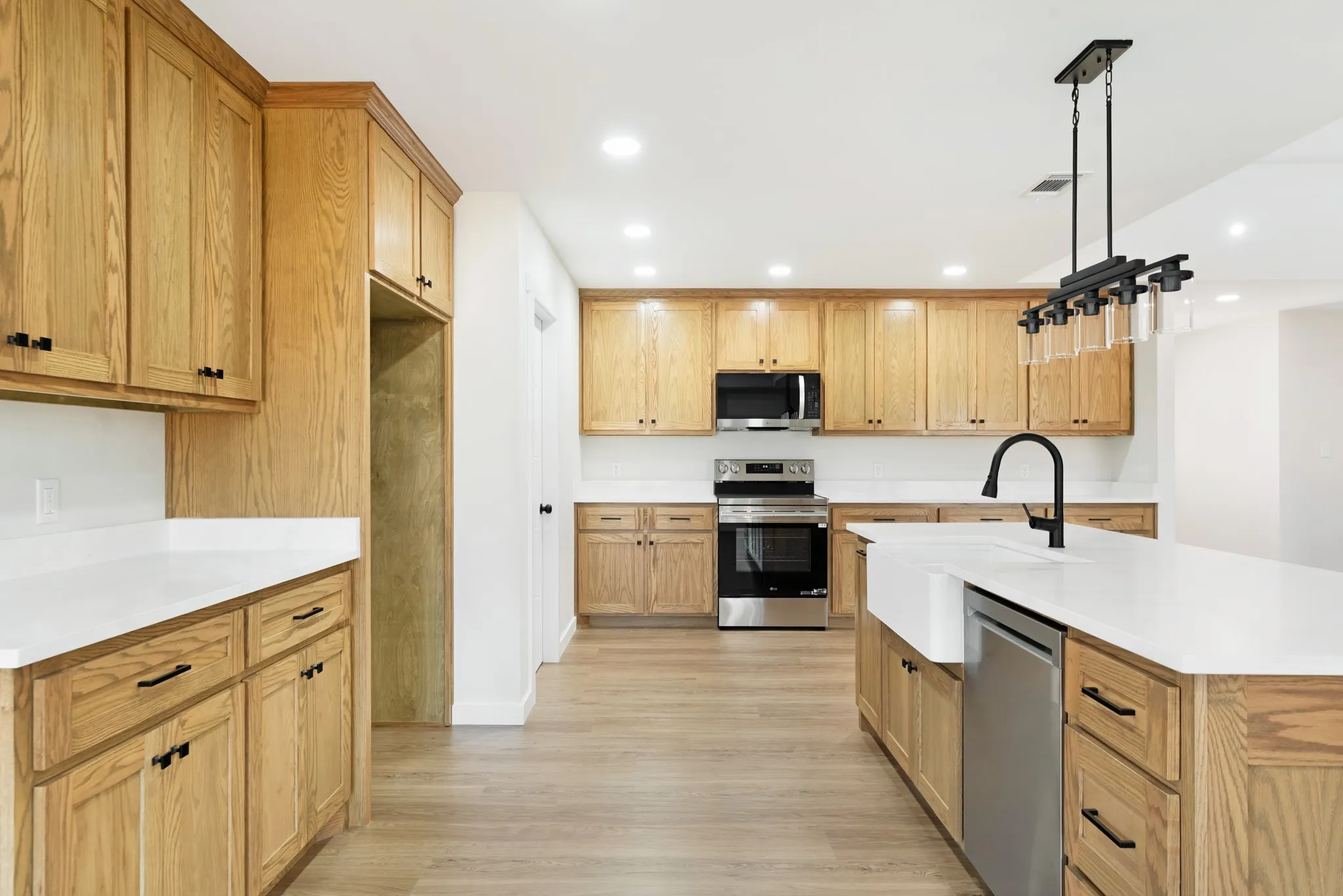 Single Family Residence For Sale in Lamar County , 27 Private Road 33039, Brookston, Texas 75421, 3 Bedroom, 2 Bathroom, 2 Garage spaces, 2,000 Sqft, built in 2026, mls#21398502, Real Estate Agent in Brookston, Homes For Sale in Lamar county, Homes For Sale in Brookston, Realtor in Brookston Texas, Real Estate Brokerage Independent Realty Texas, Luminita Cordes Realtor