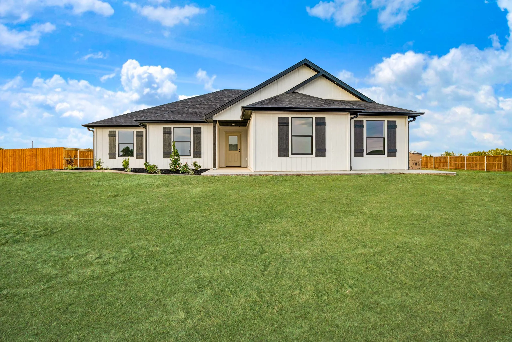 Single Family Residence For Sale in Lamar County , 27 Private Road 33039, Brookston, Texas 75421, 3 Bedroom, 2 Bathroom, 2 Garage spaces, 2,000 Sqft, built in 2026, mls#21398502, Real Estate Agent in Brookston, Homes For Sale in Lamar county, Homes For Sale in Brookston, Realtor in Brookston Texas, Real Estate Brokerage Independent Realty Texas, Luminita Cordes Realtor