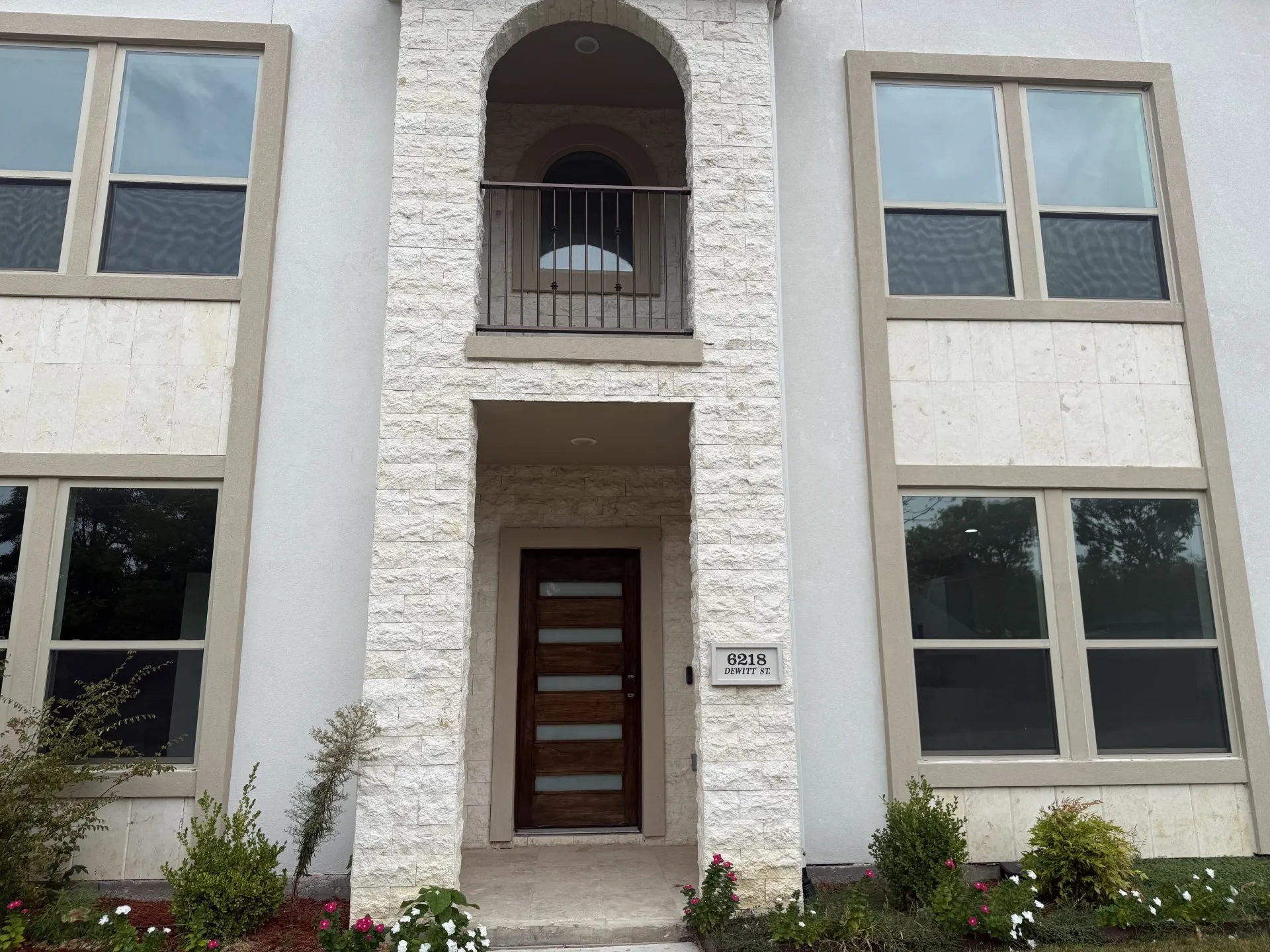 Townhouse For Rent in Dallas County , 6218 Dewitt Street, Sachse, Texas 75048, 3 Bedroom, 3 Bathroom, 2 Garage spaces, 2,006 Sqft, built in 2026, mls#21398587, Real Estate Agent in Sachse, Homes For Rent in Dallas county, Homes For Rent in Sachse, Realtor in Sachse Texas, Real Estate Brokerage Independent Realty Texas, Luminita Cordes Realtor