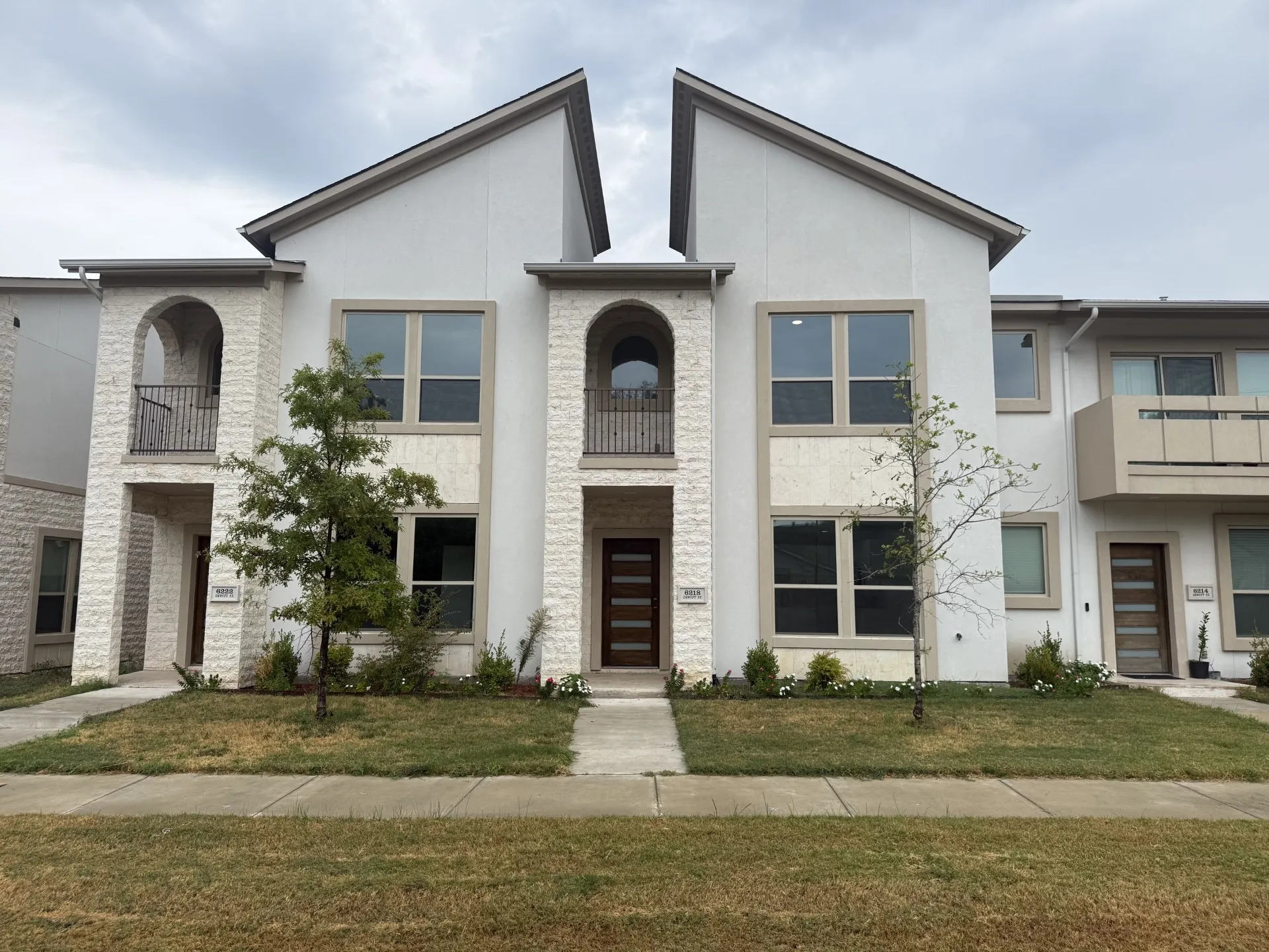 Townhouse For Rent in Dallas County , 6218 Dewitt Street, Sachse, Texas 75048, 3 Bedroom, 3 Bathroom, 2 Garage spaces, 2,006 Sqft, built in 2026, mls#21398587, Real Estate Agent in Sachse, Homes For Rent in Dallas county, Homes For Rent in Sachse, Realtor in Sachse Texas, Real Estate Brokerage Independent Realty Texas, Luminita Cordes Realtor