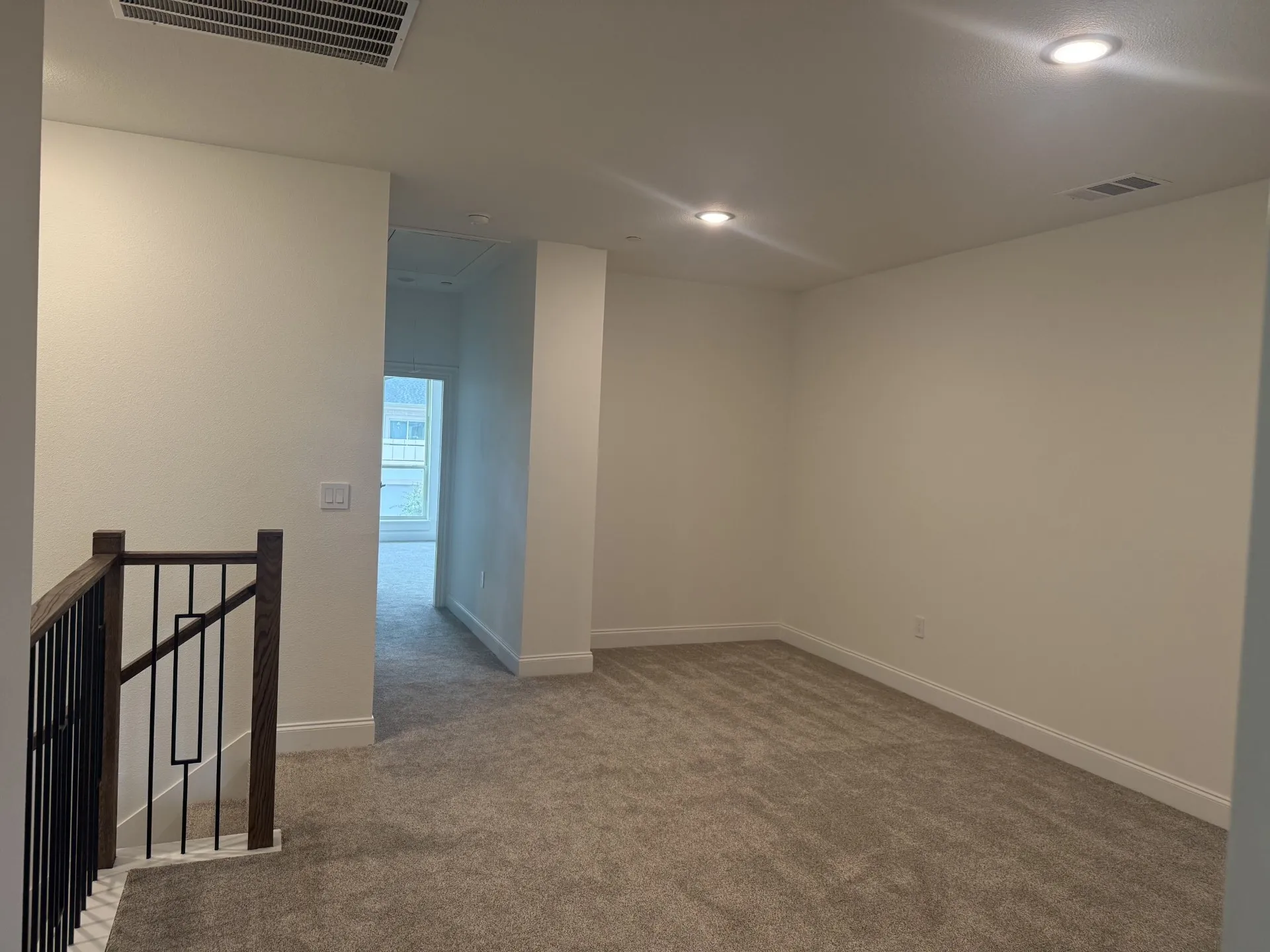 Townhouse For Rent in Dallas County , 6218 Dewitt Street, Sachse, Texas 75048, 3 Bedroom, 3 Bathroom, 2 Garage spaces, 2,006 Sqft, built in 2026, mls#21398587, Real Estate Agent in Sachse, Homes For Rent in Dallas county, Homes For Rent in Sachse, Realtor in Sachse Texas, Real Estate Brokerage Independent Realty Texas, Luminita Cordes Realtor