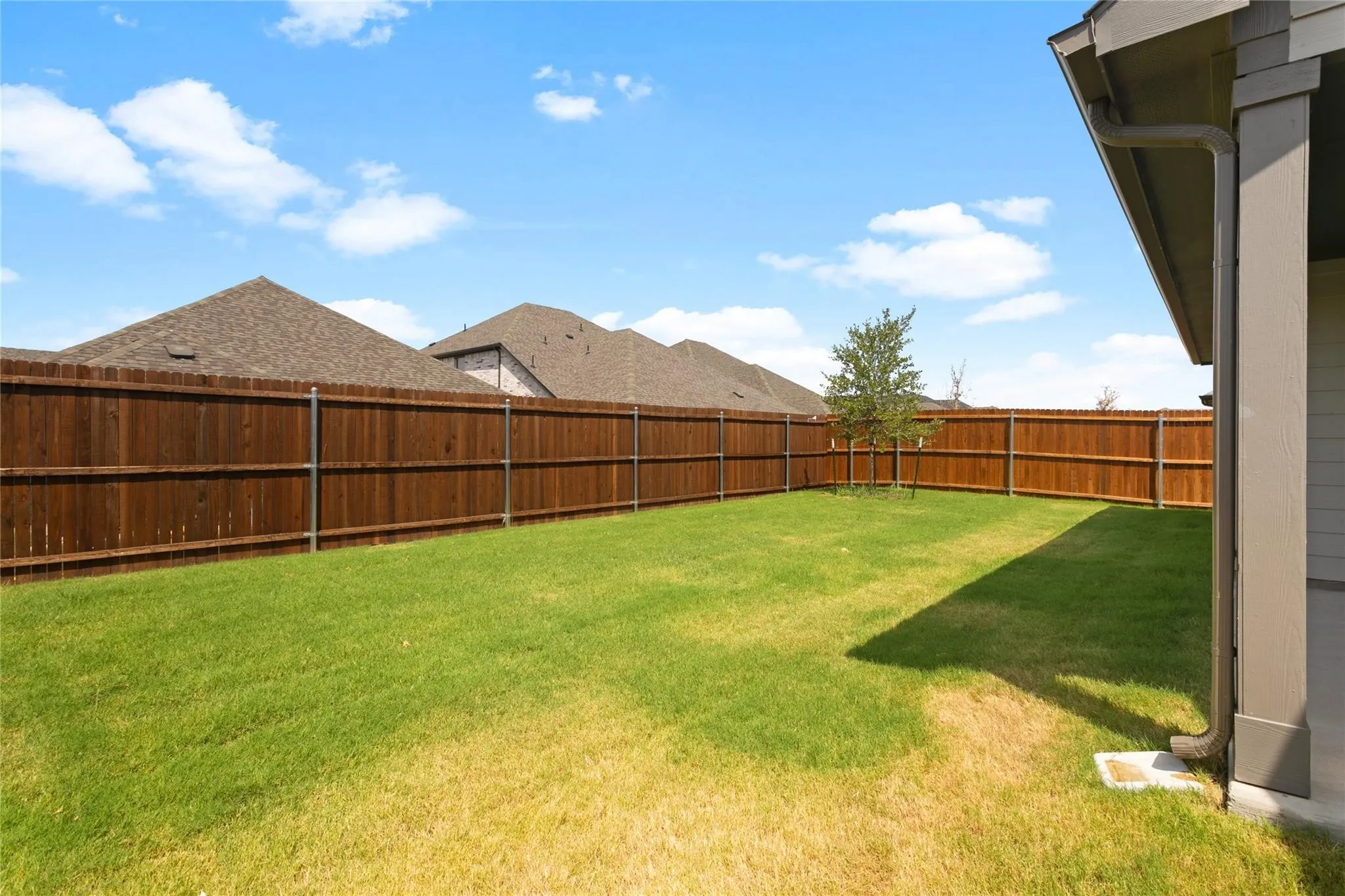 Single Family Residence For Rent in Collin County , 2300 Wind River Drive, Princeton, Texas 75407, 4 Bedroom, 3 Bathroom, 2 Garage spaces, 2,111 Sqft, built in 2026, mls#21398653, Real Estate Agent in Princeton, Homes For Rent in Collin county, Homes For Rent in Princeton, Realtor in Princeton Texas, Real Estate Brokerage Independent Realty Texas, Luminita Cordes Realtor