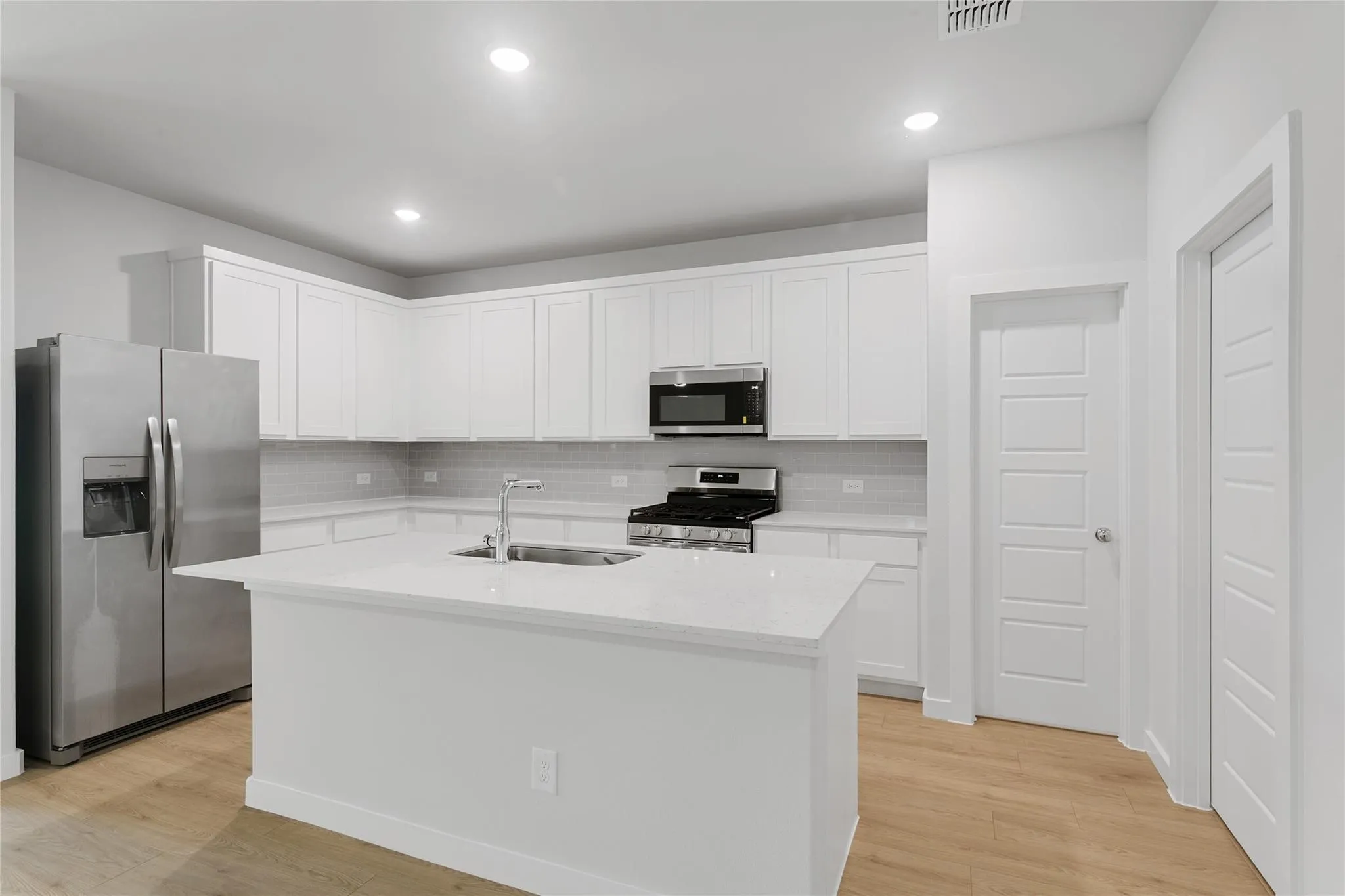 Single Family Residence For Rent in Collin County , 2300 Wind River Drive, Princeton, Texas 75407, 4 Bedroom, 3 Bathroom, 2 Garage spaces, 2,111 Sqft, built in 2026, mls#21398653, Real Estate Agent in Princeton, Homes For Rent in Collin county, Homes For Rent in Princeton, Realtor in Princeton Texas, Real Estate Brokerage Independent Realty Texas, Luminita Cordes Realtor