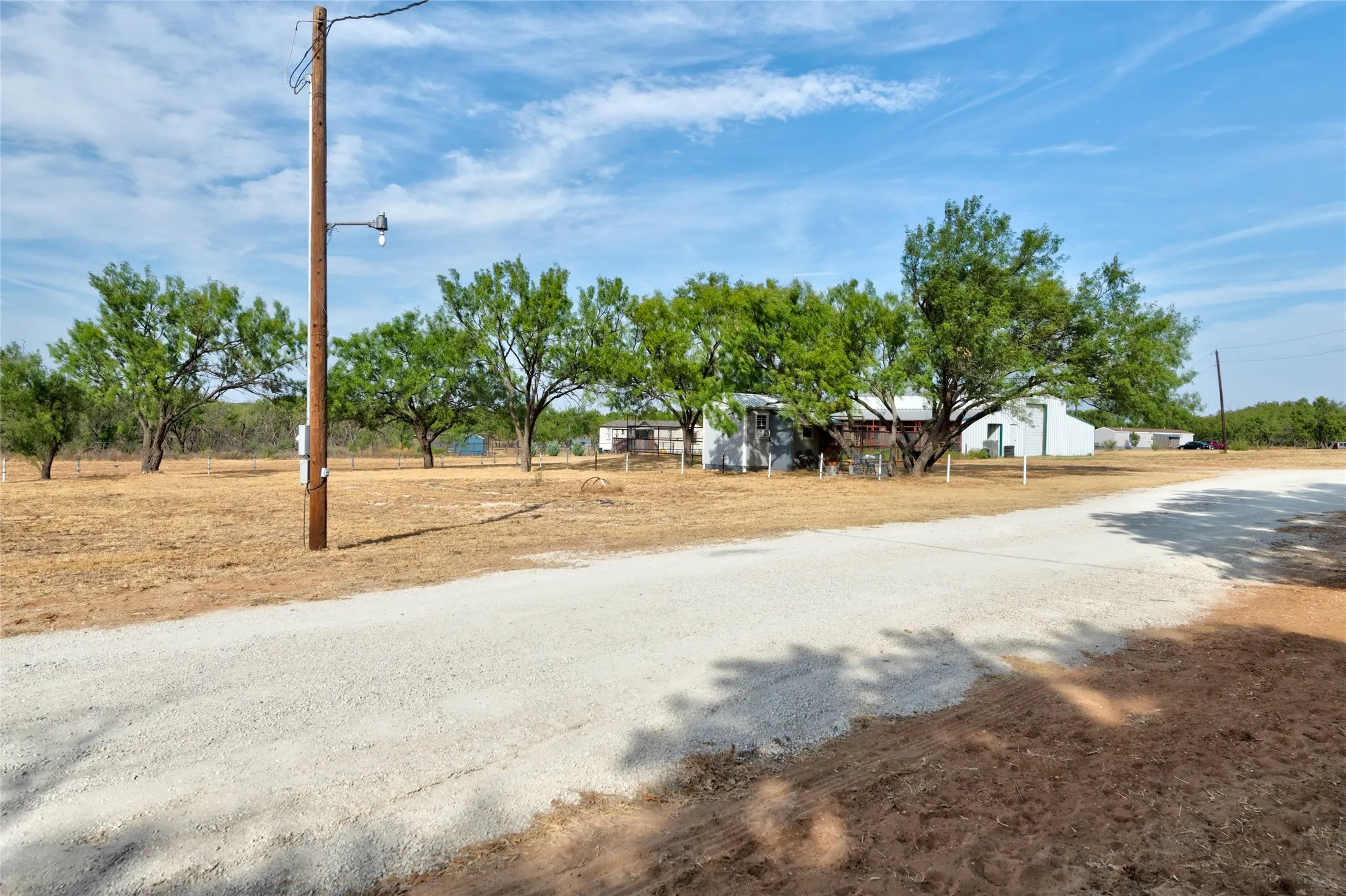 Manufactured Home For Sale in Jones County , 5143 S Fm 600, Abilene, Texas 79601, 3 Bedroom, 2 Bathroom, Garage spaces, 1,360 Sqft, built in 2023, mls#21396929, Real Estate Agent in Abilene, Homes For Sale in Jones county, Homes For Sale in Abilene, Realtor in Abilene Texas, Real Estate Brokerage Independent Realty Texas, Luminita Cordes Realtor