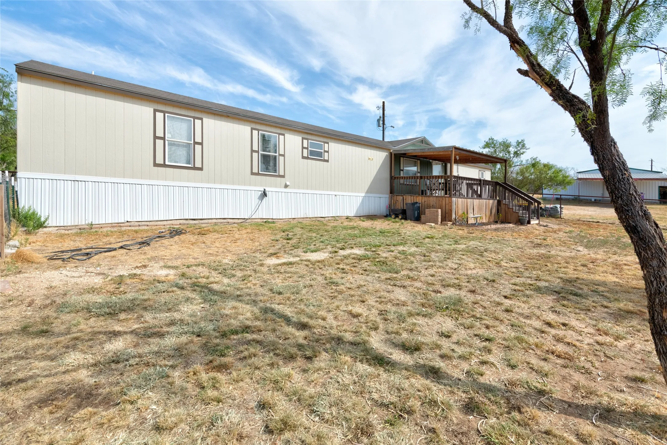 Manufactured Home For Sale in Jones County , 5143 S Fm 600, Abilene, Texas 79601, 3 Bedroom, 2 Bathroom, Garage spaces, 1,360 Sqft, built in 2023, mls#21396929, Real Estate Agent in Abilene, Homes For Sale in Jones county, Homes For Sale in Abilene, Realtor in Abilene Texas, Real Estate Brokerage Independent Realty Texas, Luminita Cordes Realtor