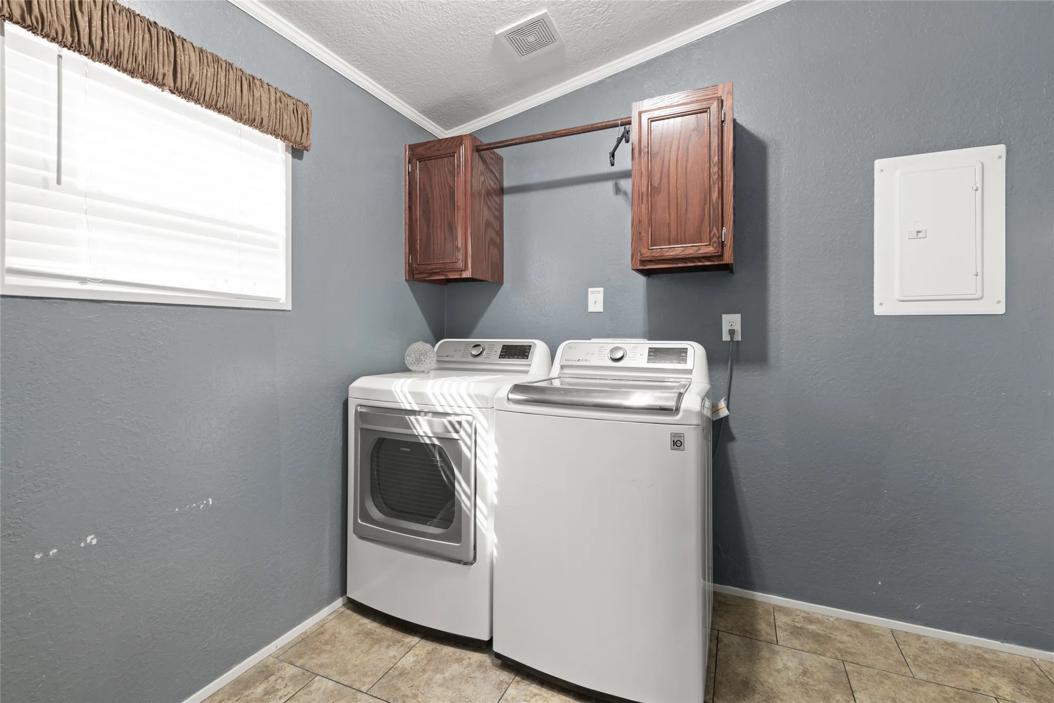 Manufactured Home For Sale in Jones County , 5143 S Fm 600, Abilene, Texas 79601, 3 Bedroom, 2 Bathroom, Garage spaces, 1,360 Sqft, built in 2023, mls#21396929, Real Estate Agent in Abilene, Homes For Sale in Jones county, Homes For Sale in Abilene, Realtor in Abilene Texas, Real Estate Brokerage Independent Realty Texas, Luminita Cordes Realtor
