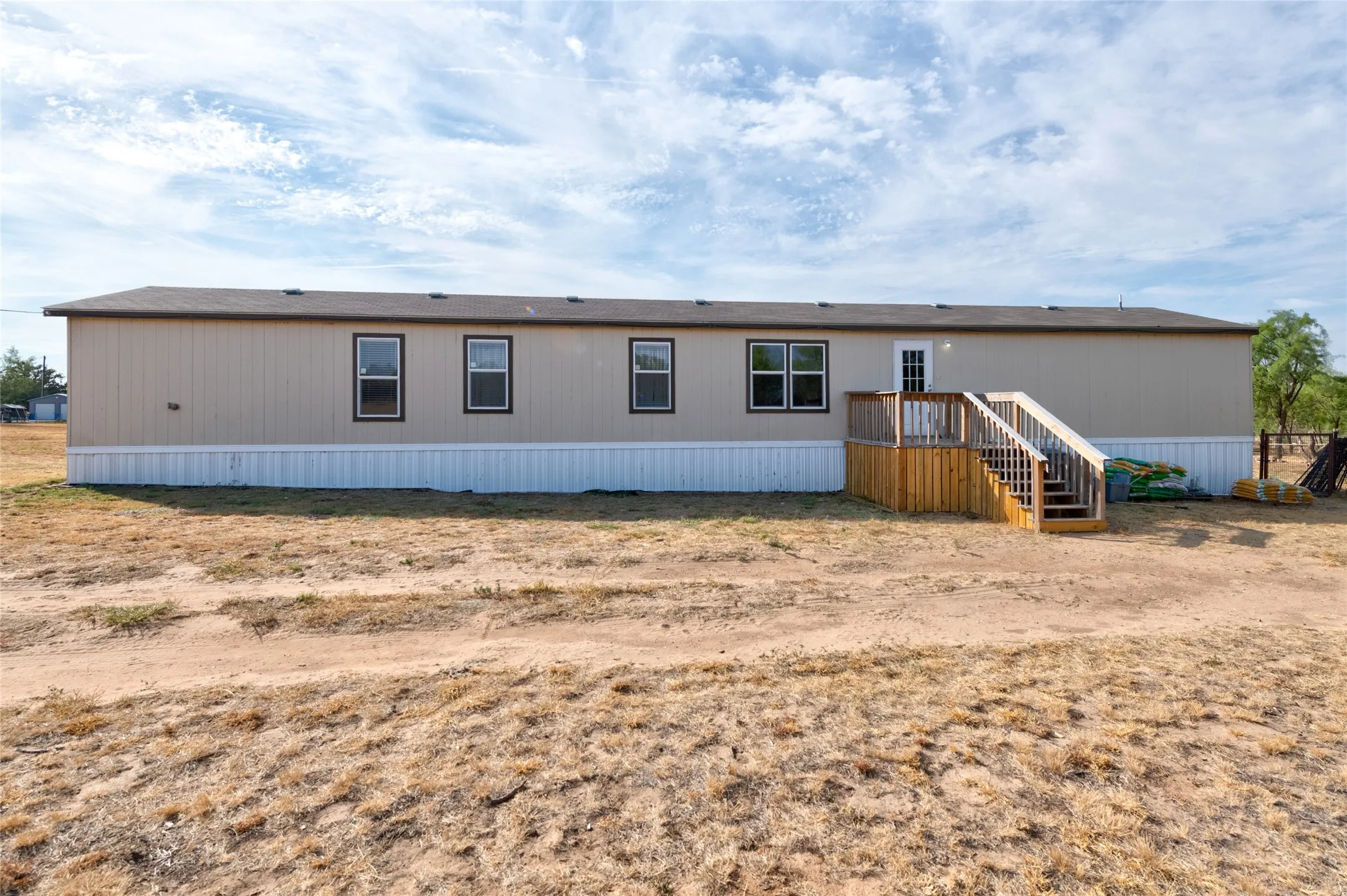 Manufactured Home For Sale in Jones County , 5143 S Fm 600, Abilene, Texas 79601, 3 Bedroom, 2 Bathroom, Garage spaces, 1,360 Sqft, built in 2023, mls#21396929, Real Estate Agent in Abilene, Homes For Sale in Jones county, Homes For Sale in Abilene, Realtor in Abilene Texas, Real Estate Brokerage Independent Realty Texas, Luminita Cordes Realtor