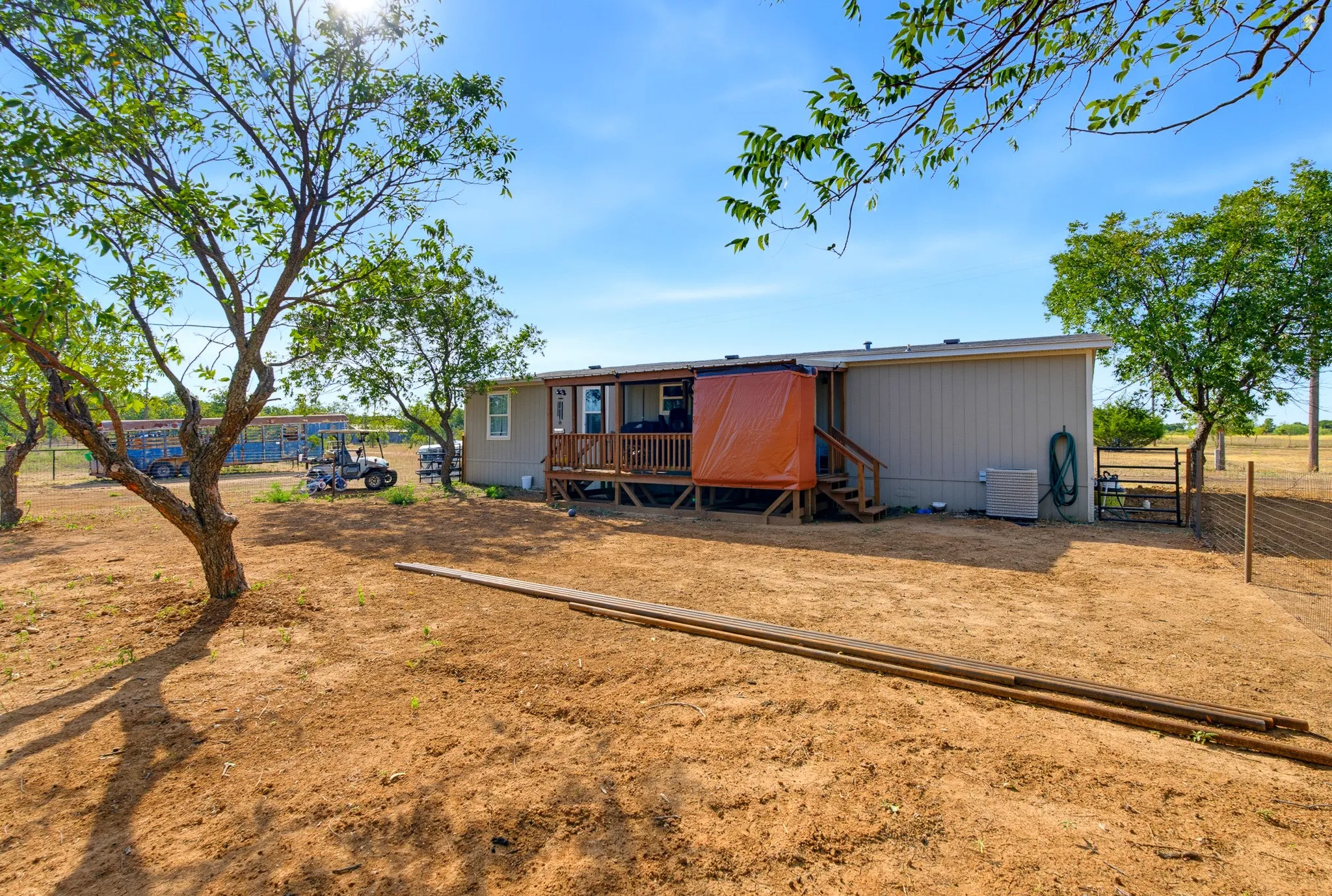 Manufactured Home For Sale in Callahan County , 6189 Private Road 2752, Clyde, Texas 79510, 3 Bedroom, 2 Bathroom, Garage spaces, 1,456 Sqft, built in 2017, mls#21397932, Real Estate Agent in Clyde, Homes For Sale in Callahan county, Homes For Sale in Clyde, Realtor in Clyde Texas, Real Estate Brokerage Independent Realty Texas, Luminita Cordes Realtor