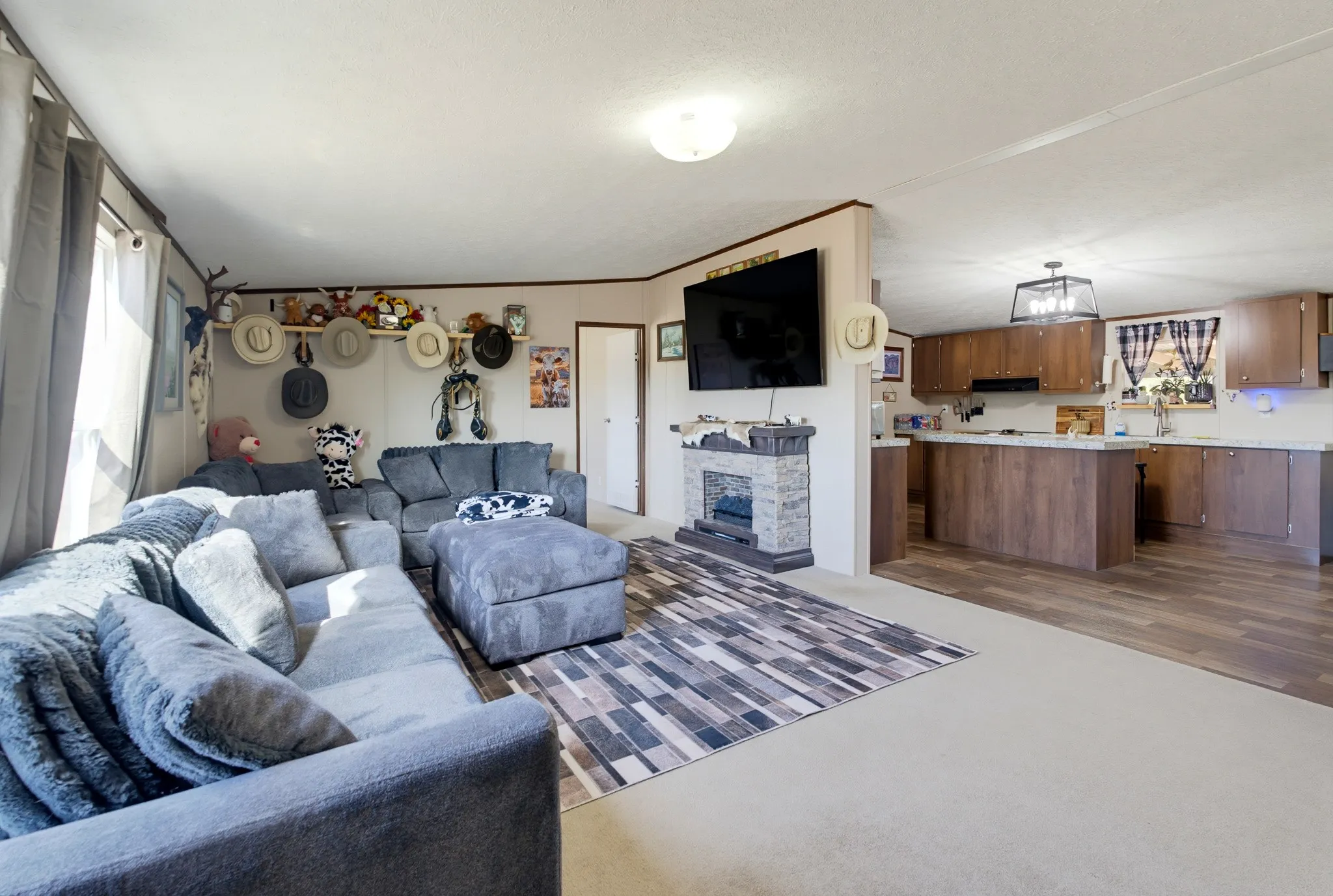 Manufactured Home For Sale in Callahan County , 6189 Private Road 2752, Clyde, Texas 79510, 3 Bedroom, 2 Bathroom, Garage spaces, 1,456 Sqft, built in 2017, mls#21397932, Real Estate Agent in Clyde, Homes For Sale in Callahan county, Homes For Sale in Clyde, Realtor in Clyde Texas, Real Estate Brokerage Independent Realty Texas, Luminita Cordes Realtor