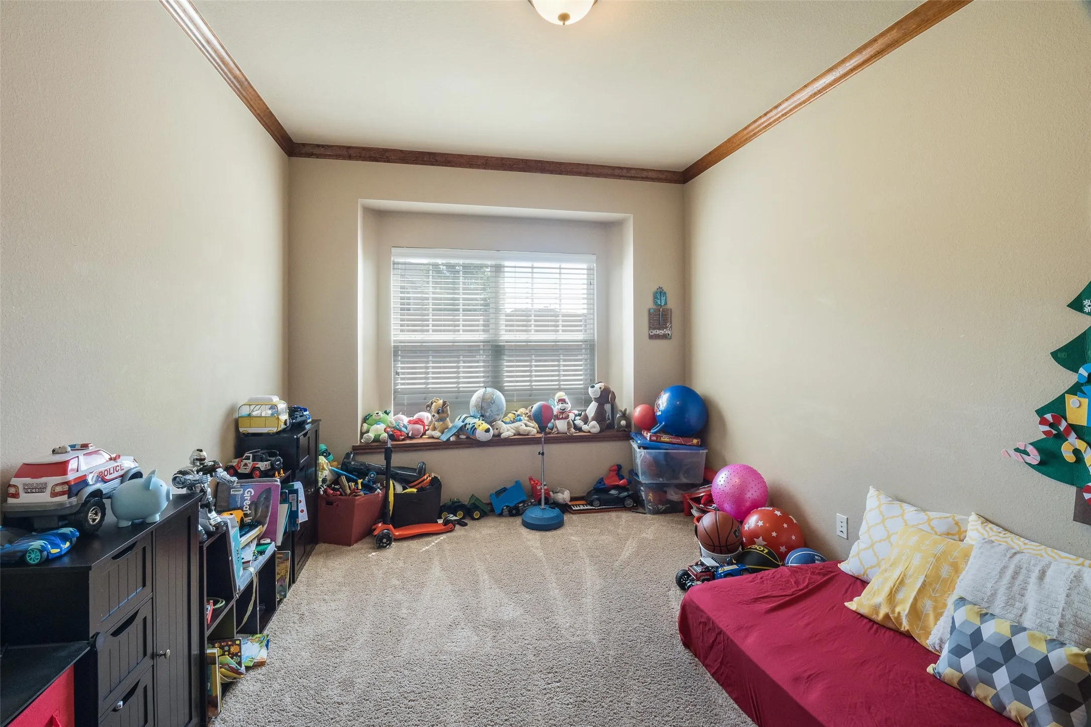 Flex room located downstairs