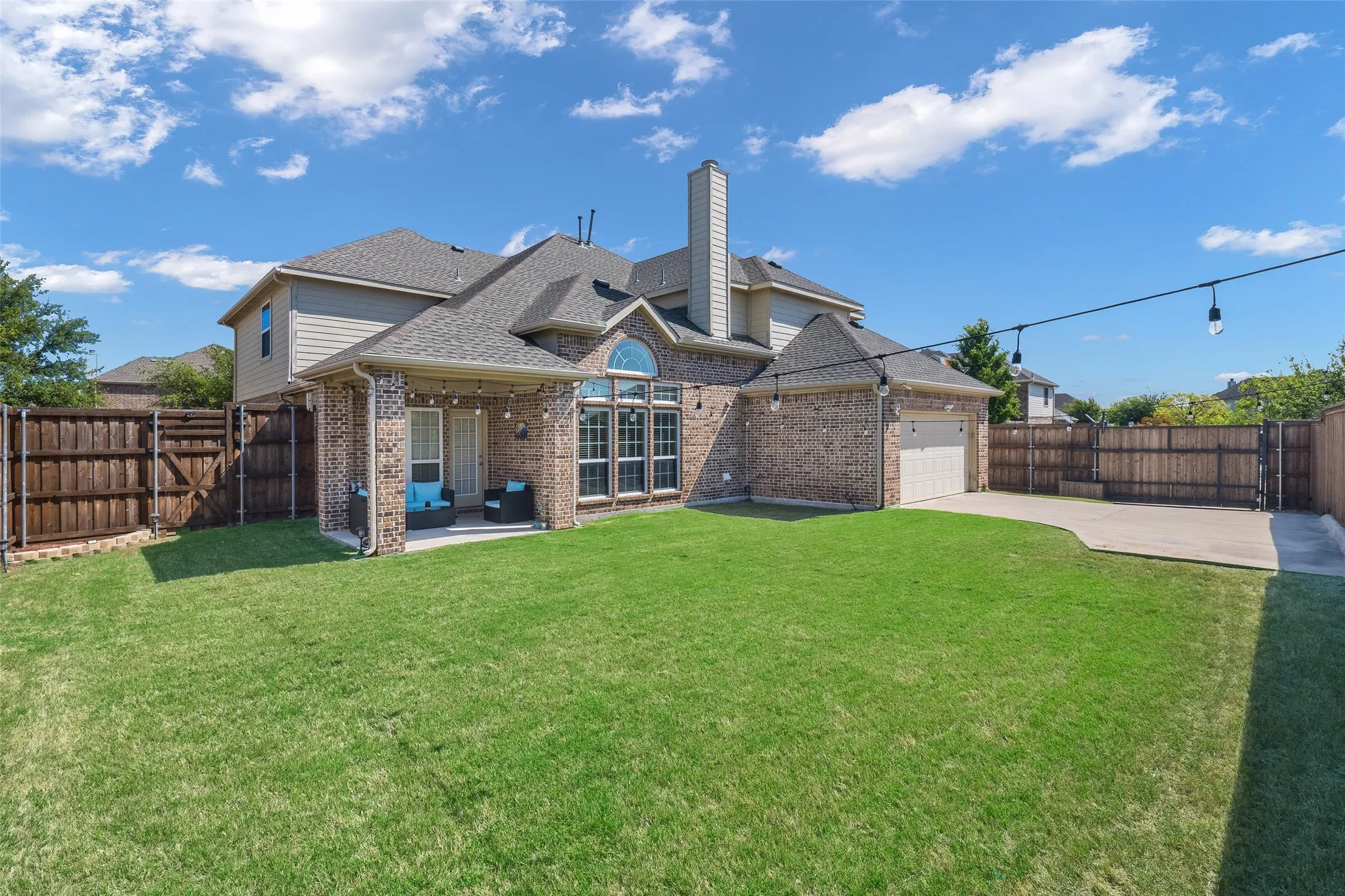 Single Family Residence For Rent in Collin County , 534 Windward Drive, Murphy, Texas 75094, 5 Bedroom, 4 Bathroom, 2 Garage spaces, 4,243 Sqft, built in 2011, mls#21397559, Real Estate Agent in Murphy, Homes For Rent in Collin county, Homes For Rent in Murphy, Realtor in Murphy Texas, Real Estate Brokerage Independent Realty Texas, Luminita Cordes Realtor
