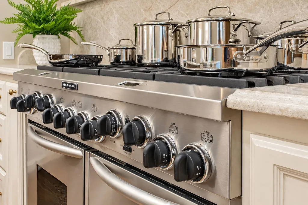 Condominium For Sale in Smith County , 3367 Cascades Blvd., 128, Tyler, Texas 75709, 4 Bedroom, 4 Bathroom, Garage spaces, 2,332 Sqft, built in 2008, mls#21398724, Real Estate Agent in Tyler, Homes For Sale in Smith county, Homes For Sale in Tyler, Realtor in Tyler Texas, Real Estate Brokerage Independent Realty Texas, Luminita Cordes Realtor