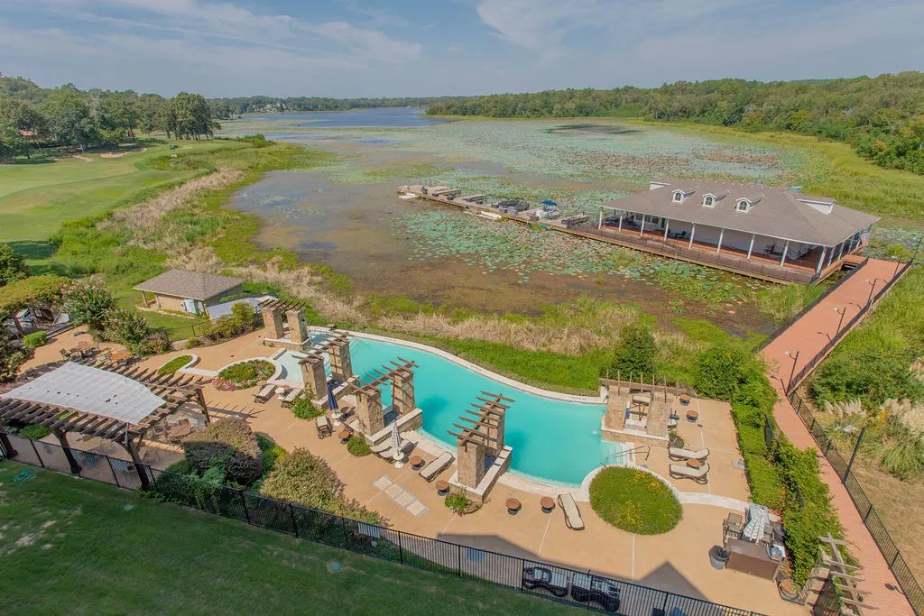 Condominium For Sale in Smith County , 3367 Cascades Blvd., 128, Tyler, Texas 75709, 4 Bedroom, 4 Bathroom, Garage spaces, 2,332 Sqft, built in 2008, mls#21398724, Real Estate Agent in Tyler, Homes For Sale in Smith county, Homes For Sale in Tyler, Realtor in Tyler Texas, Real Estate Brokerage Independent Realty Texas, Luminita Cordes Realtor