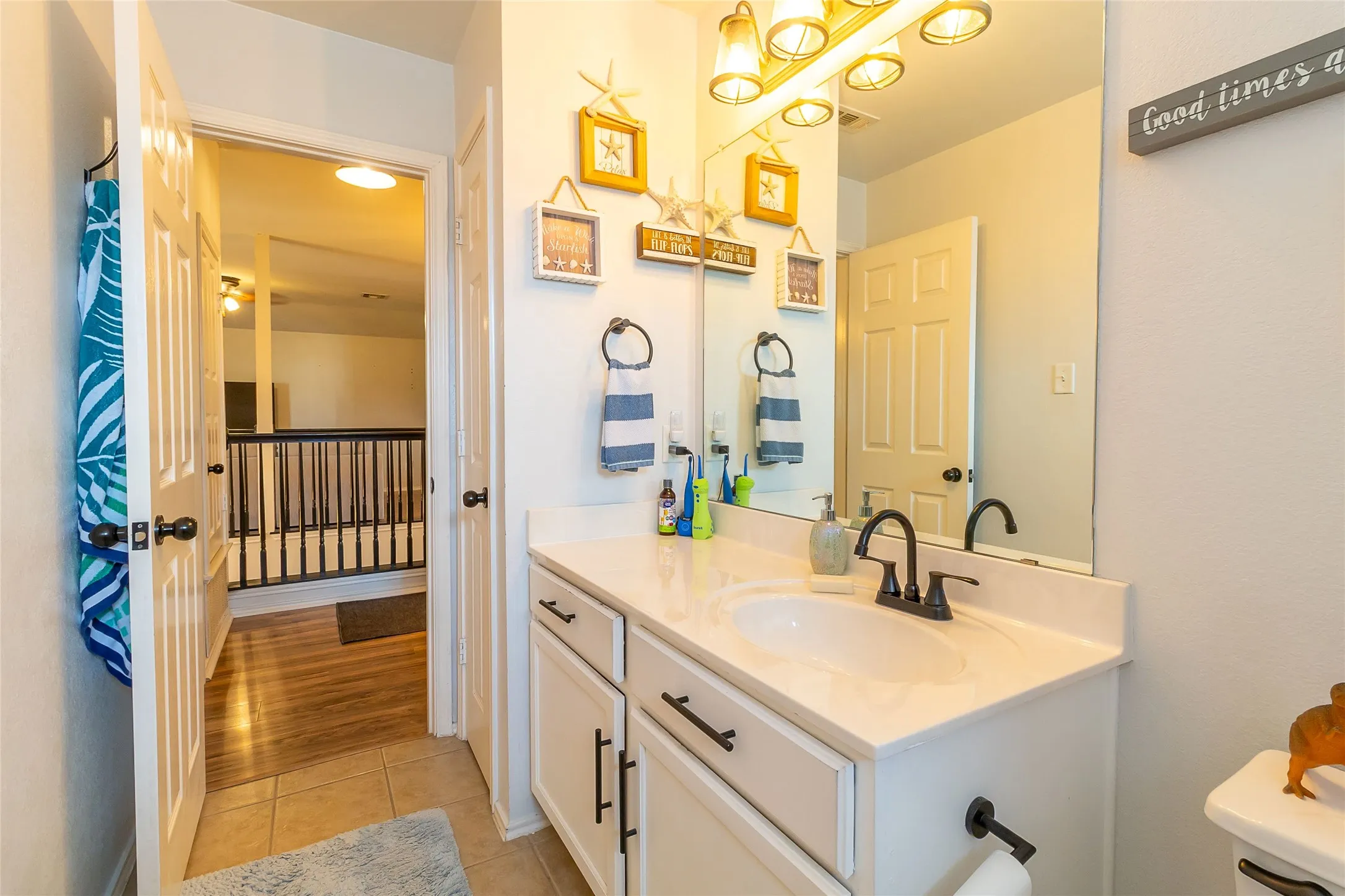 Single Family Residence For Sale in Bell County , 2211 Memory Lane, Harker Heights, Texas 76548, 3 Bedroom, 3 Bathroom, 2 Garage spaces, 2,657 Sqft, built in 2006, mls#21397673, Real Estate Agent in Harker Heights, Homes For Sale in Bell county, Homes For Sale in Harker Heights, Realtor in Harker Heights Texas, Real Estate Brokerage Independent Realty Texas, Luminita Cordes Realtor