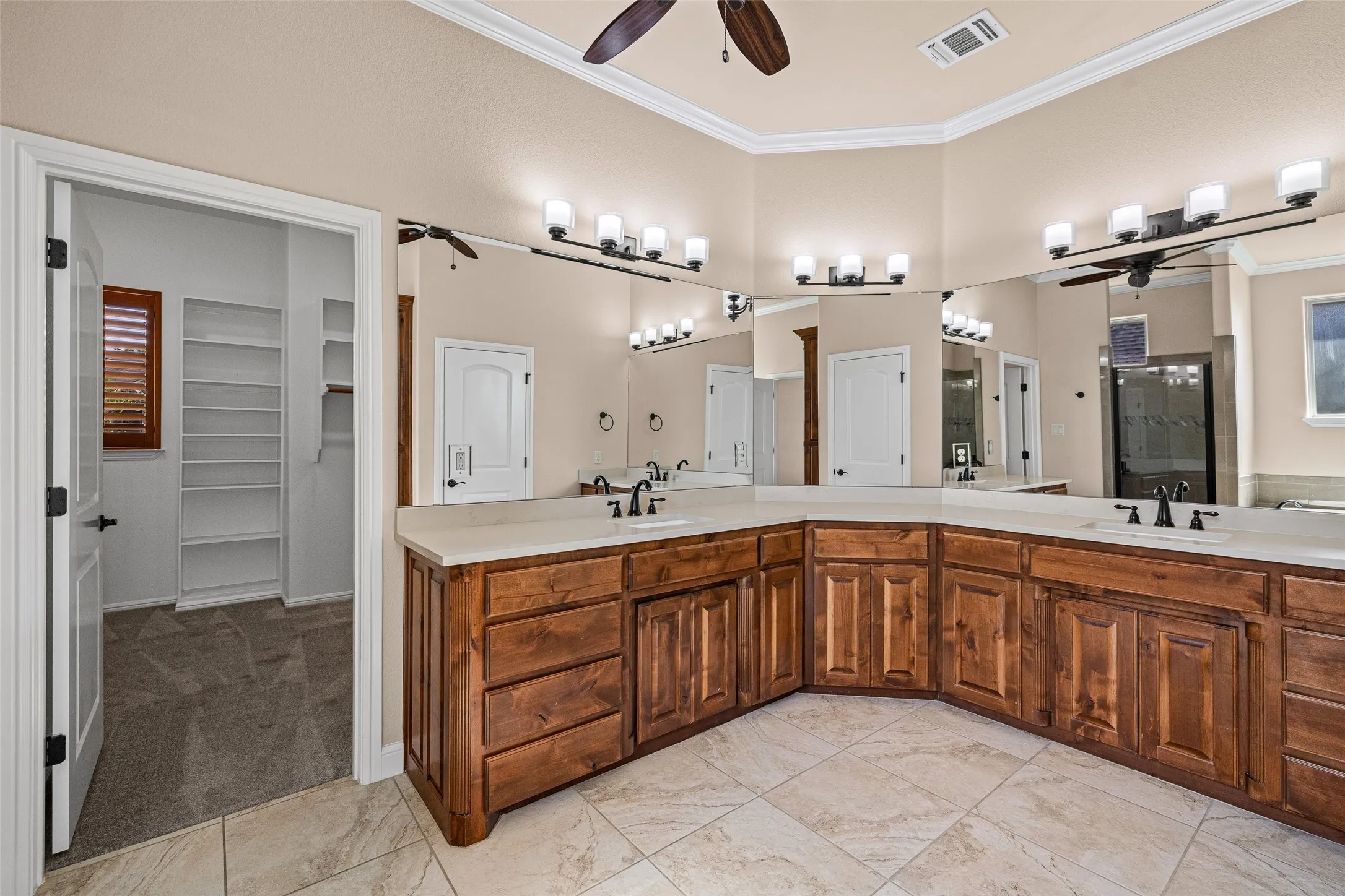 Single Family Residence For Sale in Hood County , 6341 Weatherby Road, Granbury, Texas 76049, 3 Bedroom, 2 Bathroom, 3 Garage spaces, 2,651 Sqft, built in 2018, mls#21397512, Real Estate Agent in Granbury, Homes For Sale in Hood county, Homes For Sale in Granbury, Realtor in Granbury Texas, Real Estate Brokerage Independent Realty Texas, Luminita Cordes Realtor