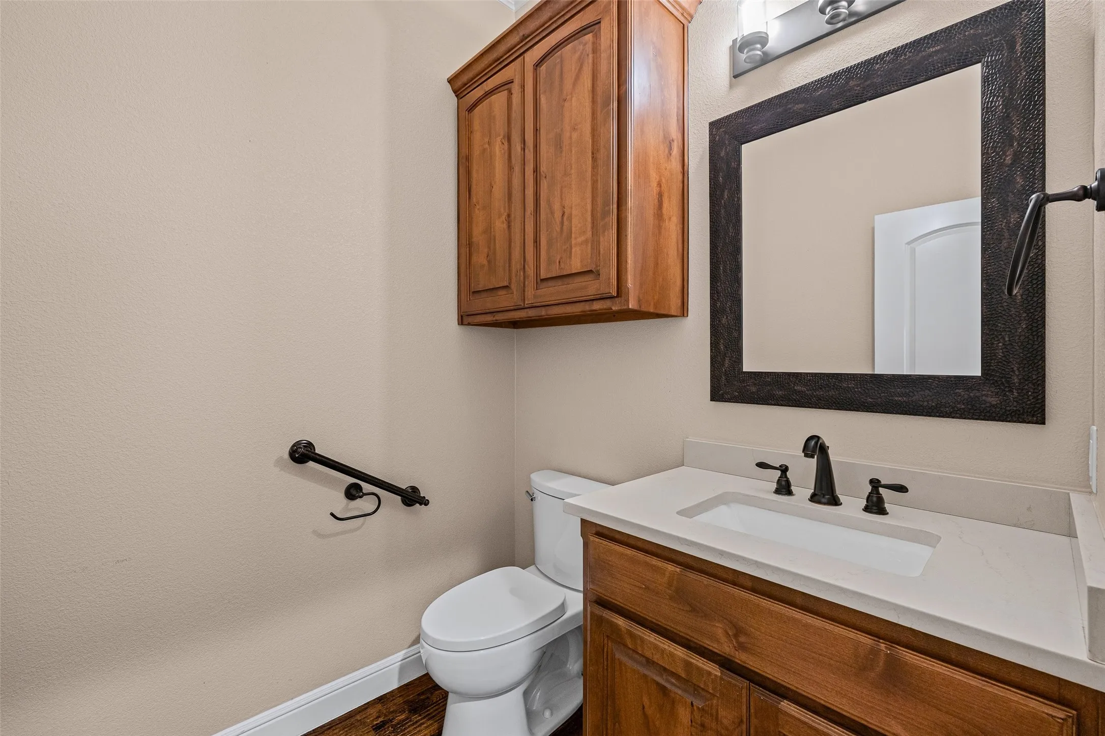 Single Family Residence For Sale in Hood County , 6341 Weatherby Road, Granbury, Texas 76049, 3 Bedroom, 2 Bathroom, 3 Garage spaces, 2,651 Sqft, built in 2018, mls#21397512, Real Estate Agent in Granbury, Homes For Sale in Hood county, Homes For Sale in Granbury, Realtor in Granbury Texas, Real Estate Brokerage Independent Realty Texas, Luminita Cordes Realtor