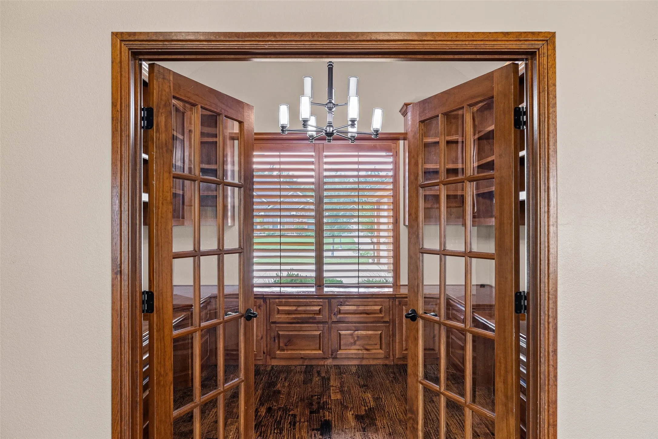 Single Family Residence For Sale in Hood County , 6341 Weatherby Road, Granbury, Texas 76049, 3 Bedroom, 2 Bathroom, 3 Garage spaces, 2,651 Sqft, built in 2018, mls#21397512, Real Estate Agent in Granbury, Homes For Sale in Hood county, Homes For Sale in Granbury, Realtor in Granbury Texas, Real Estate Brokerage Independent Realty Texas, Luminita Cordes Realtor