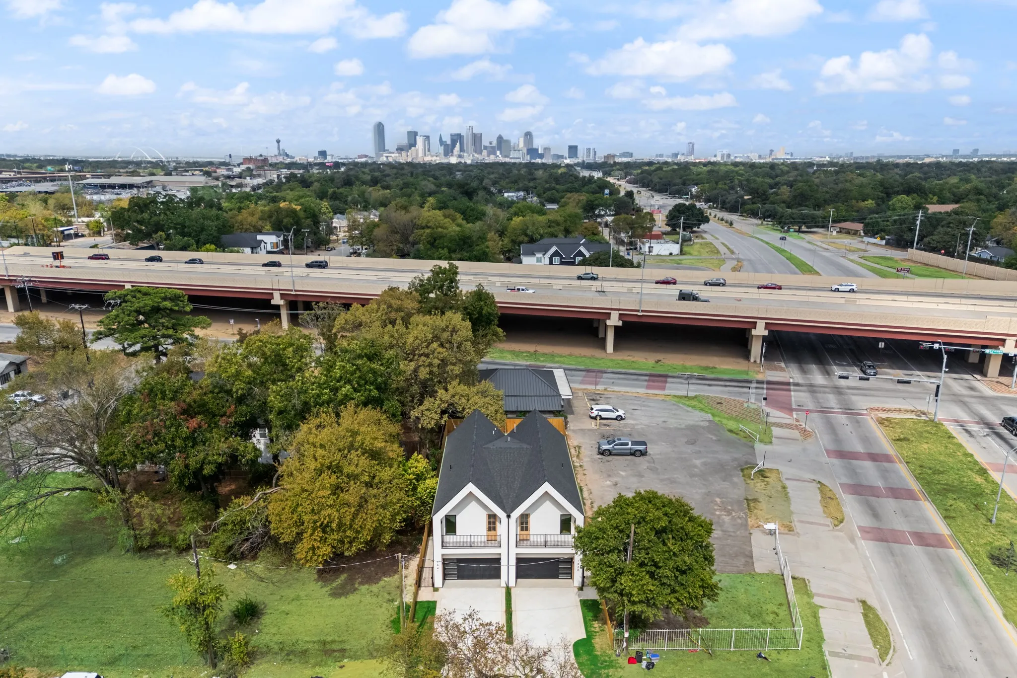Single Family Residence For Sale in Dallas County , 1641 Faye Street, Dallas, Texas 75215, 3 Bedroom, 3 Bathroom, 2 Garage spaces, 1,768 Sqft, built in 2026, mls#21398618, Real Estate Agent in Dallas, Homes For Sale in Dallas county, Homes For Sale in Dallas, Realtor in Dallas Texas, Real Estate Brokerage Independent Realty Texas, Luminita Cordes Realtor
