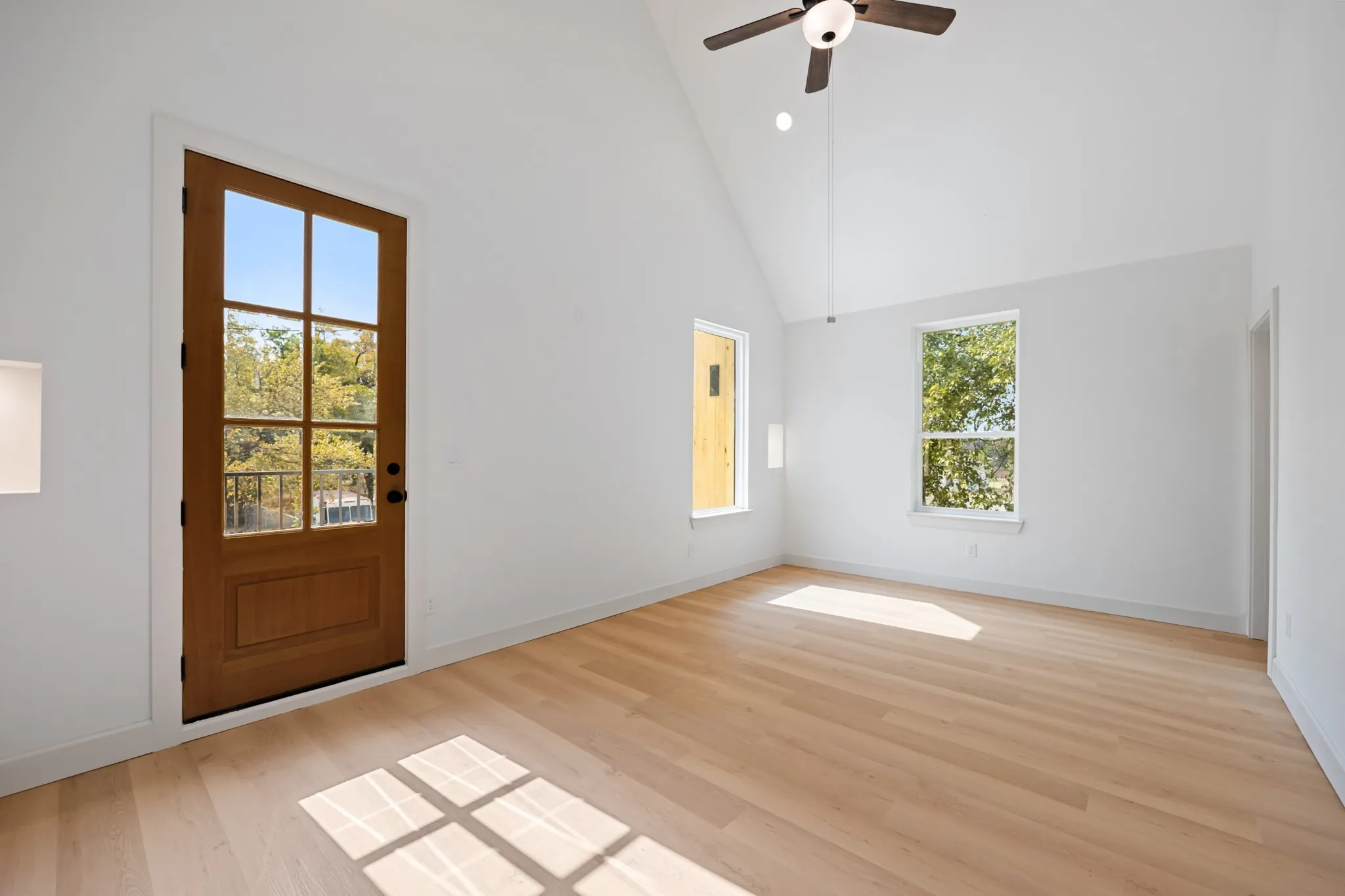 Single Family Residence For Sale in Dallas County , 1641 Faye Street, Dallas, Texas 75215, 3 Bedroom, 3 Bathroom, 2 Garage spaces, 1,768 Sqft, built in 2026, mls#21398618, Real Estate Agent in Dallas, Homes For Sale in Dallas county, Homes For Sale in Dallas, Realtor in Dallas Texas, Real Estate Brokerage Independent Realty Texas, Luminita Cordes Realtor