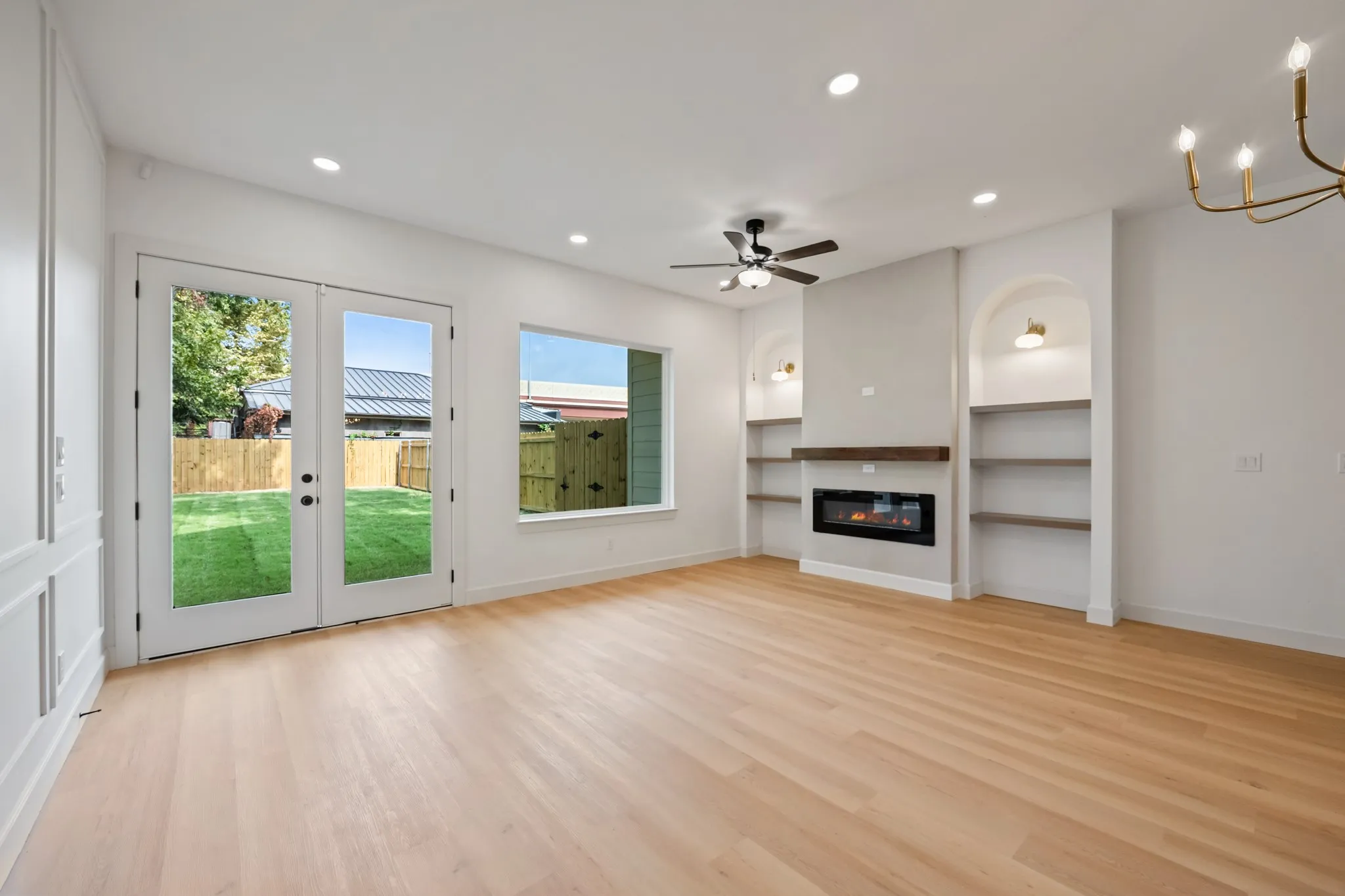 Single Family Residence For Sale in Dallas County , 1641 Faye Street, Dallas, Texas 75215, 3 Bedroom, 3 Bathroom, 2 Garage spaces, 1,768 Sqft, built in 2026, mls#21398618, Real Estate Agent in Dallas, Homes For Sale in Dallas county, Homes For Sale in Dallas, Realtor in Dallas Texas, Real Estate Brokerage Independent Realty Texas, Luminita Cordes Realtor