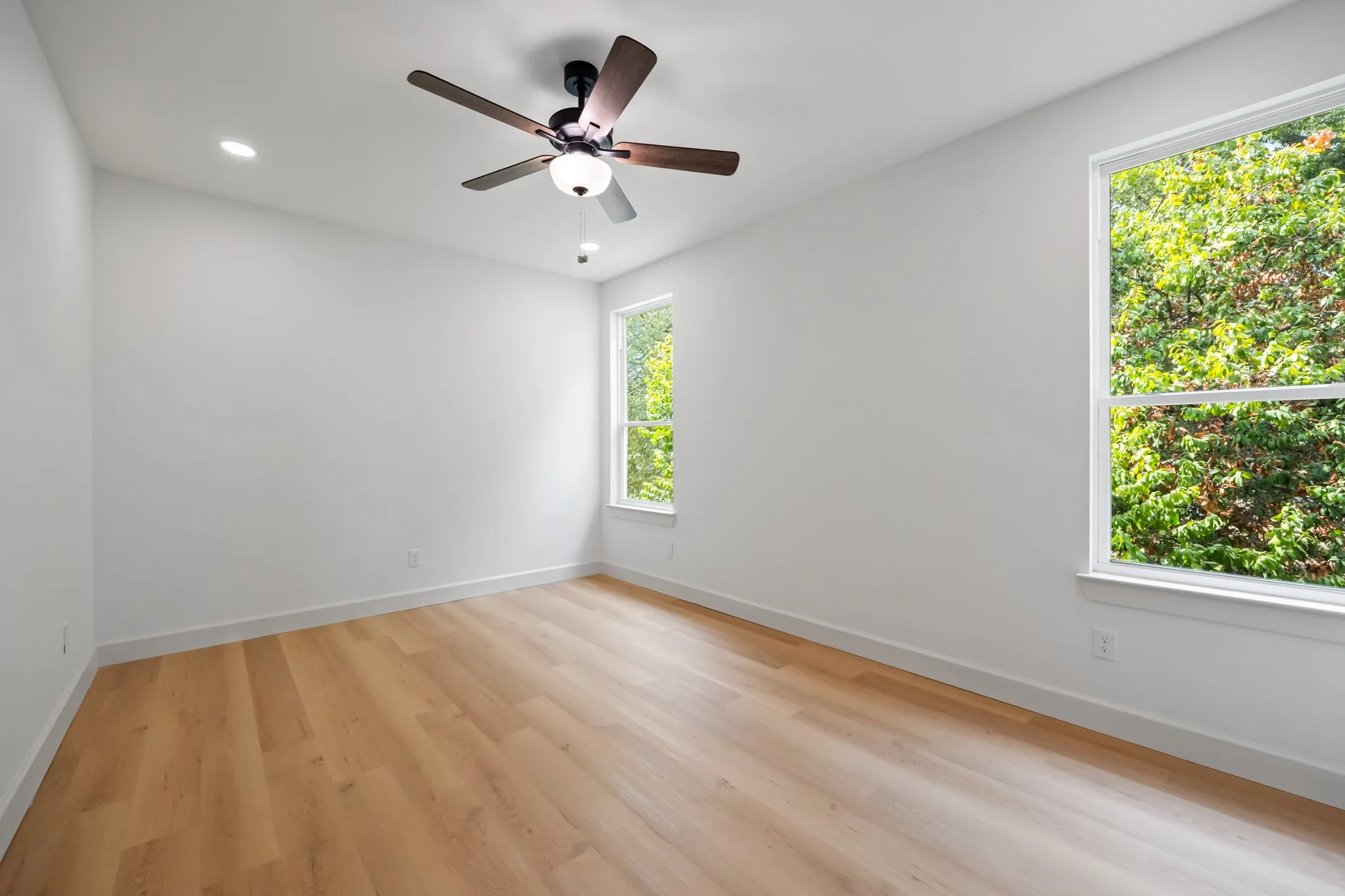Single Family Residence For Sale in Dallas County , 1641 Faye Street, Dallas, Texas 75215, 3 Bedroom, 3 Bathroom, 2 Garage spaces, 1,768 Sqft, built in 2026, mls#21398618, Real Estate Agent in Dallas, Homes For Sale in Dallas county, Homes For Sale in Dallas, Realtor in Dallas Texas, Real Estate Brokerage Independent Realty Texas, Luminita Cordes Realtor