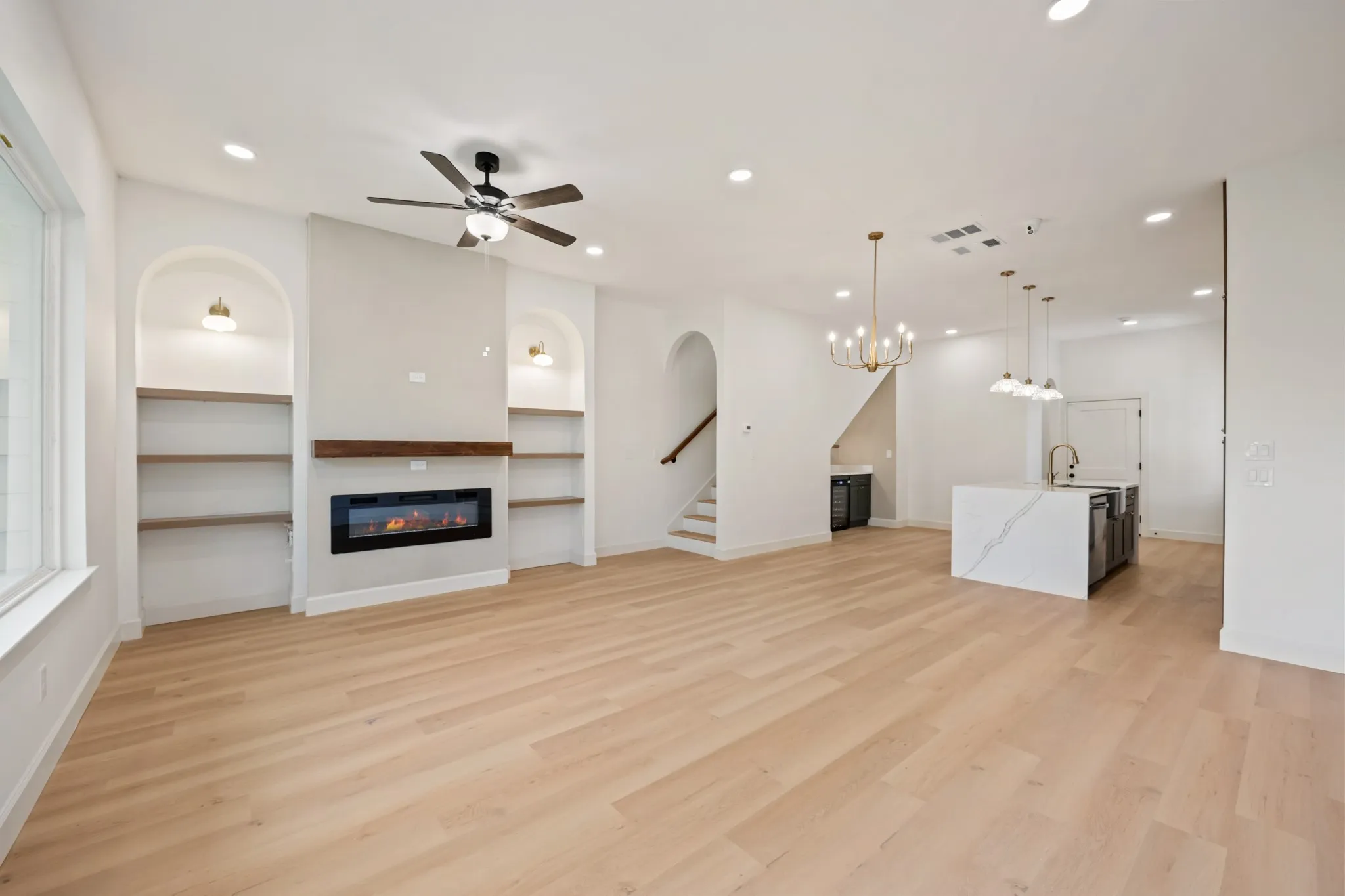 Single Family Residence For Sale in Dallas County , 1641 Faye Street, Dallas, Texas 75215, 3 Bedroom, 3 Bathroom, 2 Garage spaces, 1,768 Sqft, built in 2026, mls#21398618, Real Estate Agent in Dallas, Homes For Sale in Dallas county, Homes For Sale in Dallas, Realtor in Dallas Texas, Real Estate Brokerage Independent Realty Texas, Luminita Cordes Realtor