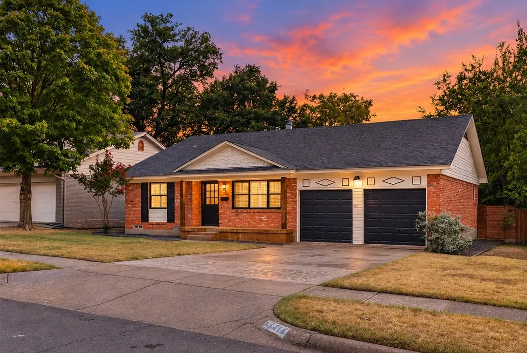 Single Family Residence For Sale in Dallas County , 11715 Rogue Way, Dallas, Texas 75218, 3 Bedroom, 2 Bathroom, 2 Garage spaces, 1,486 Sqft, built in 1960, mls#21398317, Real Estate Agent in Dallas, Homes For Sale in Dallas county, Homes For Sale in Dallas, Realtor in Dallas Texas, Real Estate Brokerage Independent Realty Texas, Luminita Cordes Realtor