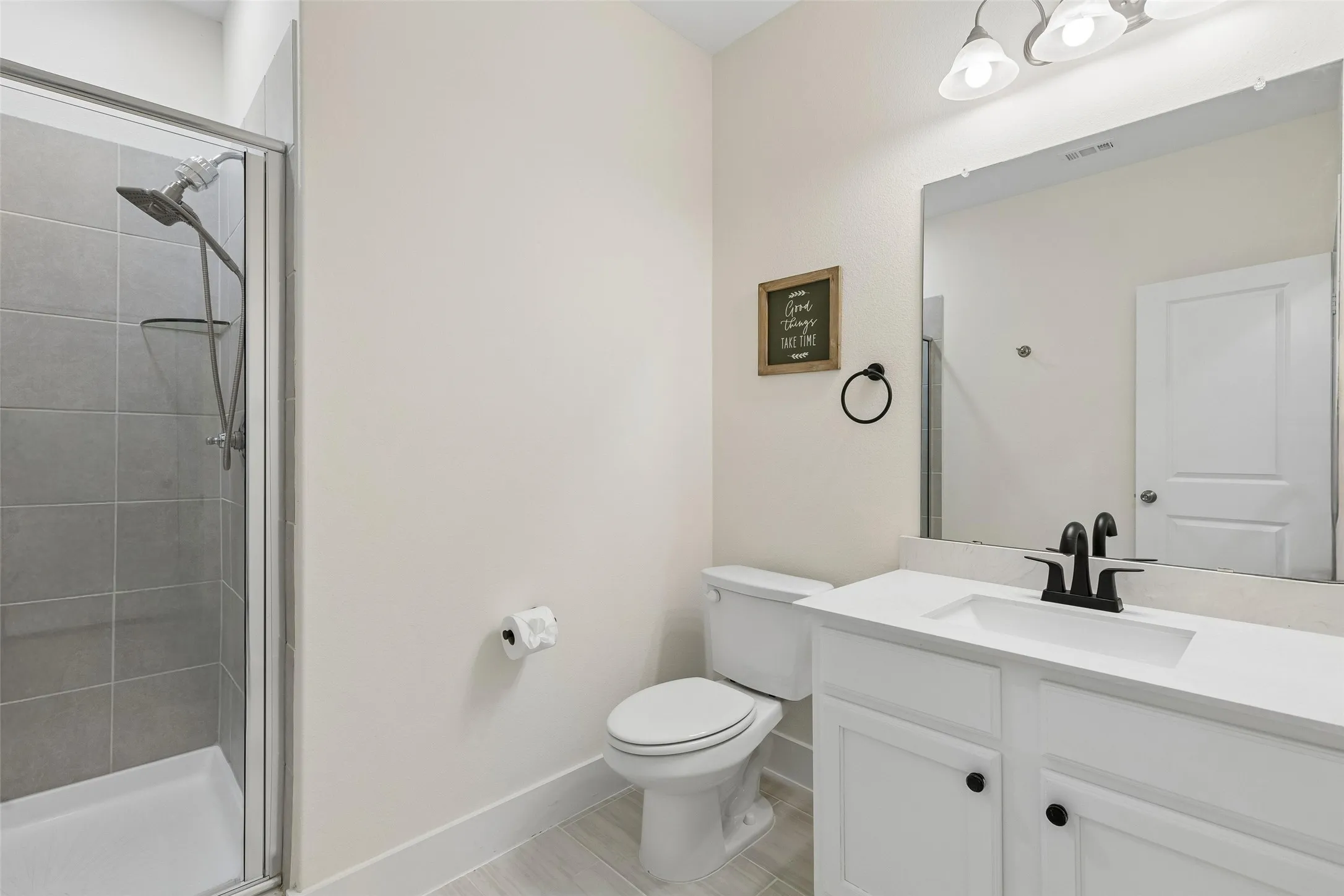 Single Family Residence For Sale in Denton County , 1212 Upland Dove Drive, Little Elm, Texas 75068, 4 Bedroom, 3 Bathroom, 2 Garage spaces, 2,532 Sqft, built in 2021, mls#21380946, Real Estate Agent in Little Elm, Homes For Sale in Denton county, Homes For Sale in Little Elm, Realtor in Little Elm Texas, Real Estate Brokerage Independent Realty Texas, Luminita Cordes Realtor